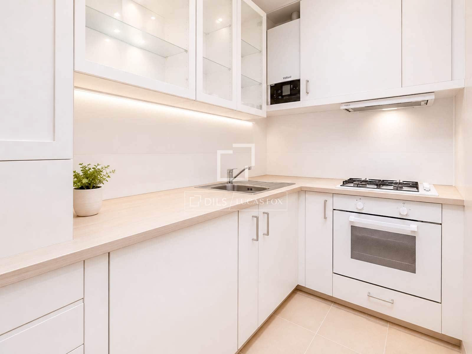 4 bedroom Villa for sale in Sitges - € 749,000 (Ref: 9110979)