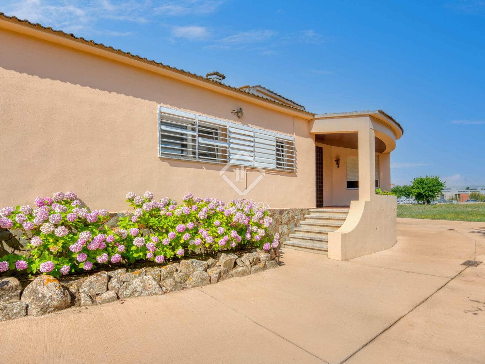 5 soveværelse Villa til salg i Sant Antoni de Calonge med garage - € 895.000 (Ref: 9111432)