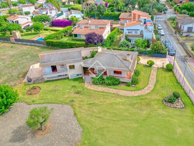 5 Zimmer Villa zu verkaufen in Sant Antoni de Calonge, Calonge i Sant Antoni mit Garage - 895.000 € (Ref: 9111432)