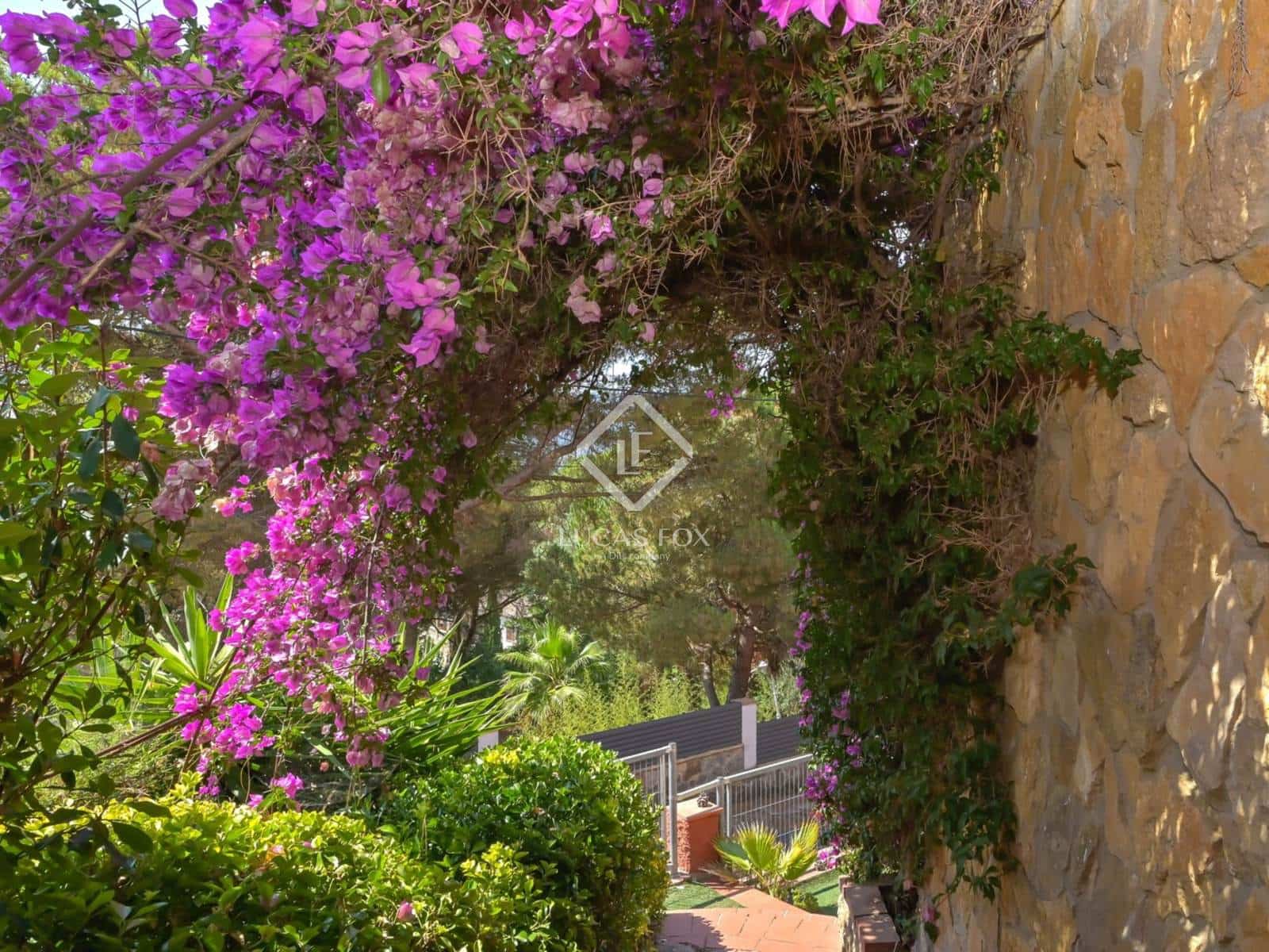 5 soveværelse Villa til salg i Santa Cristina d'Aro med garage - € 590.000 (Ref: 9111582)