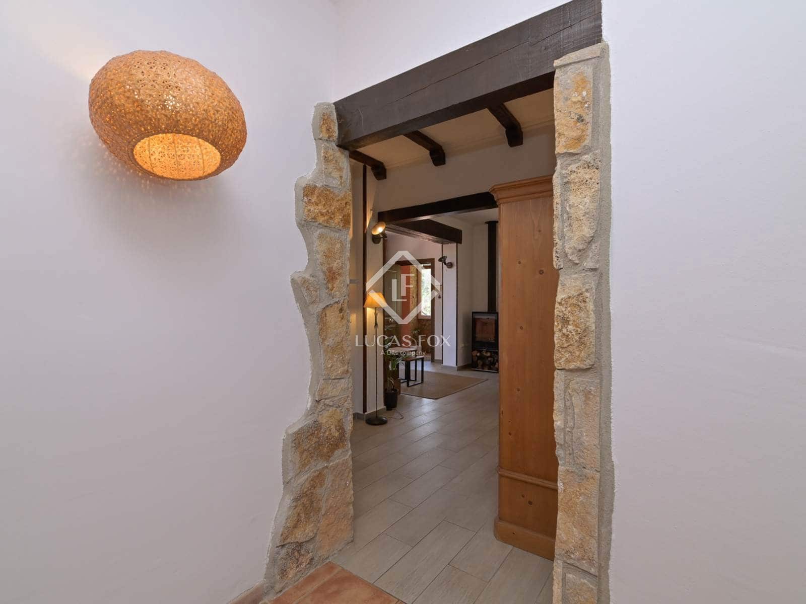 5 soveværelse Villa til salg i Santa Cristina d'Aro med garage - € 590.000 (Ref: 9111582)