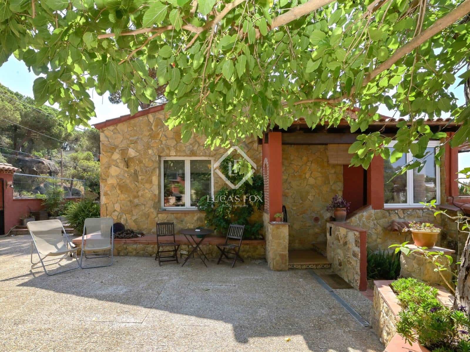 5 soveværelse Villa til salg i Santa Cristina d'Aro med garage - € 590.000 (Ref: 9111582)