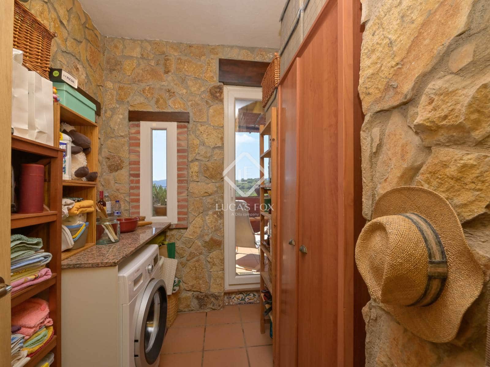 5 soveværelse Villa til salg i Santa Cristina d'Aro med garage - € 590.000 (Ref: 9111582)