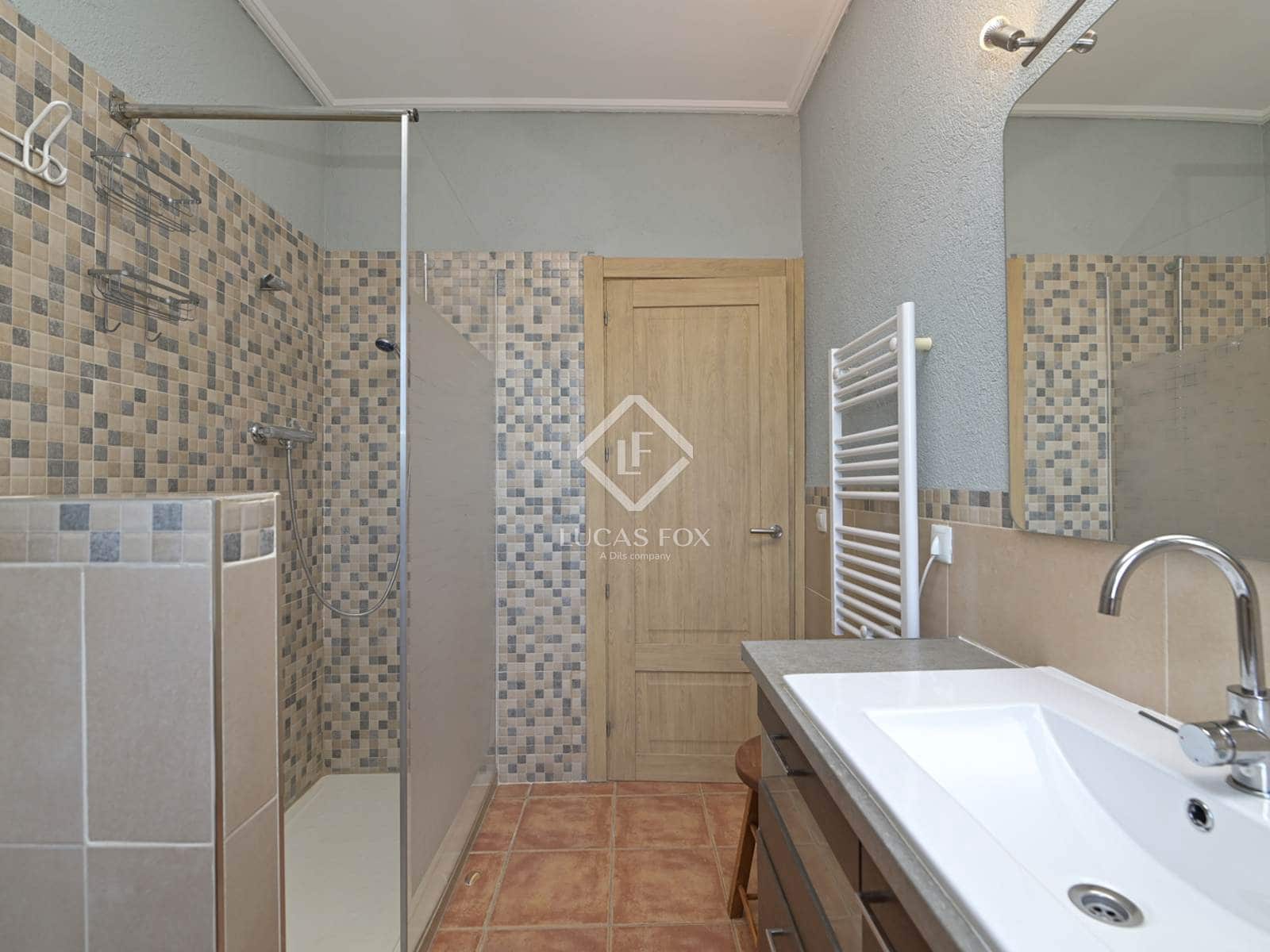 5 soveværelse Villa til salg i Santa Cristina d'Aro med garage - € 590.000 (Ref: 9111582)