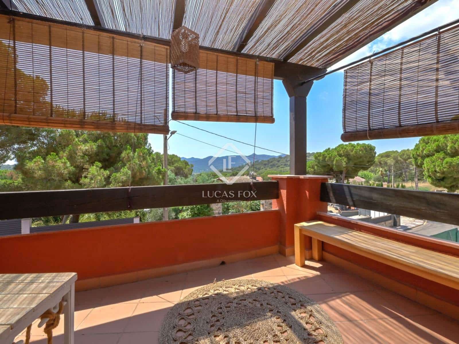 5 soveværelse Villa til salg i Santa Cristina d'Aro med garage - € 590.000 (Ref: 9111582)