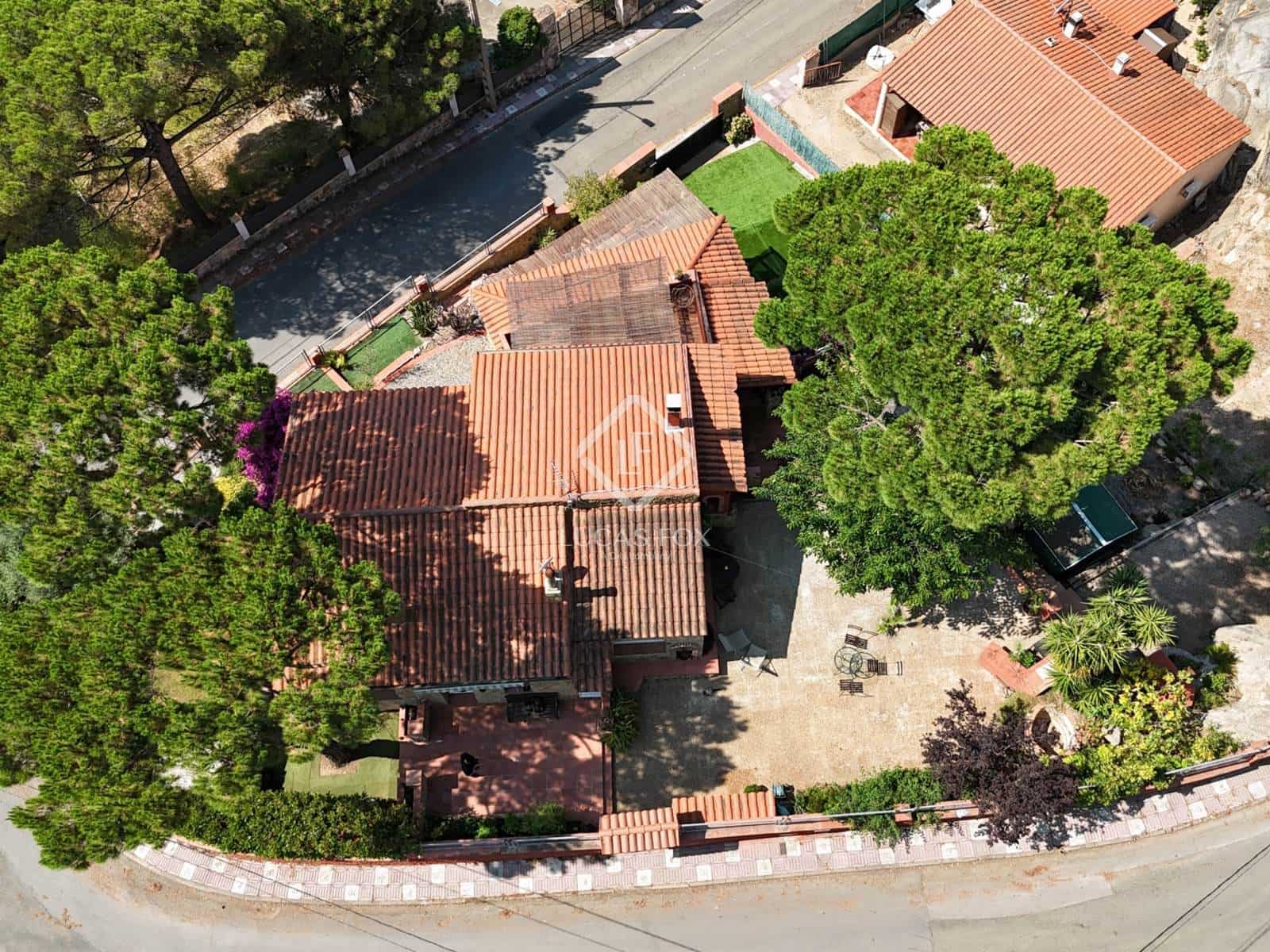 5 soveværelse Villa til salg i Santa Cristina d'Aro med garage - € 590.000 (Ref: 9111582)