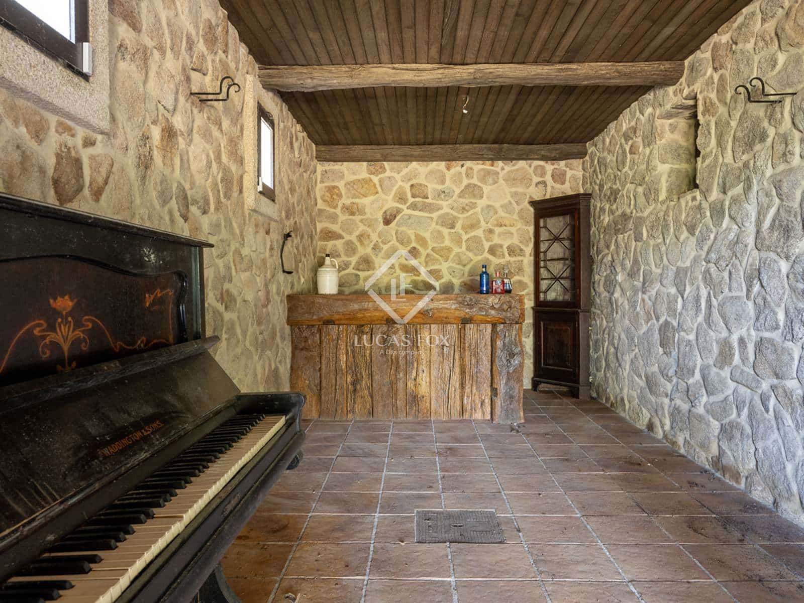 5 Zimmer Villa zu verkaufen in Covelo mit Pool Garage - 795.000 € (Ref: 9111584)