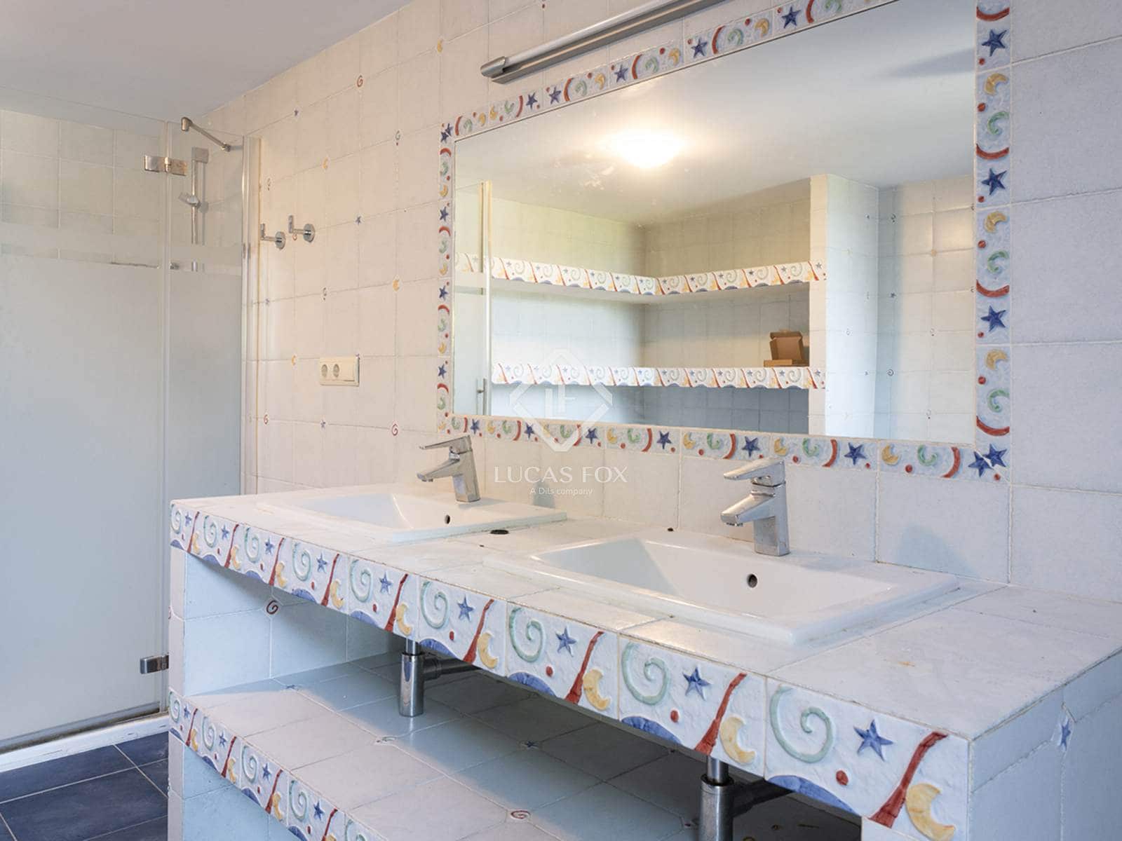 5 Zimmer Villa zu verkaufen in Covelo mit Pool Garage - 795.000 € (Ref: 9111584)