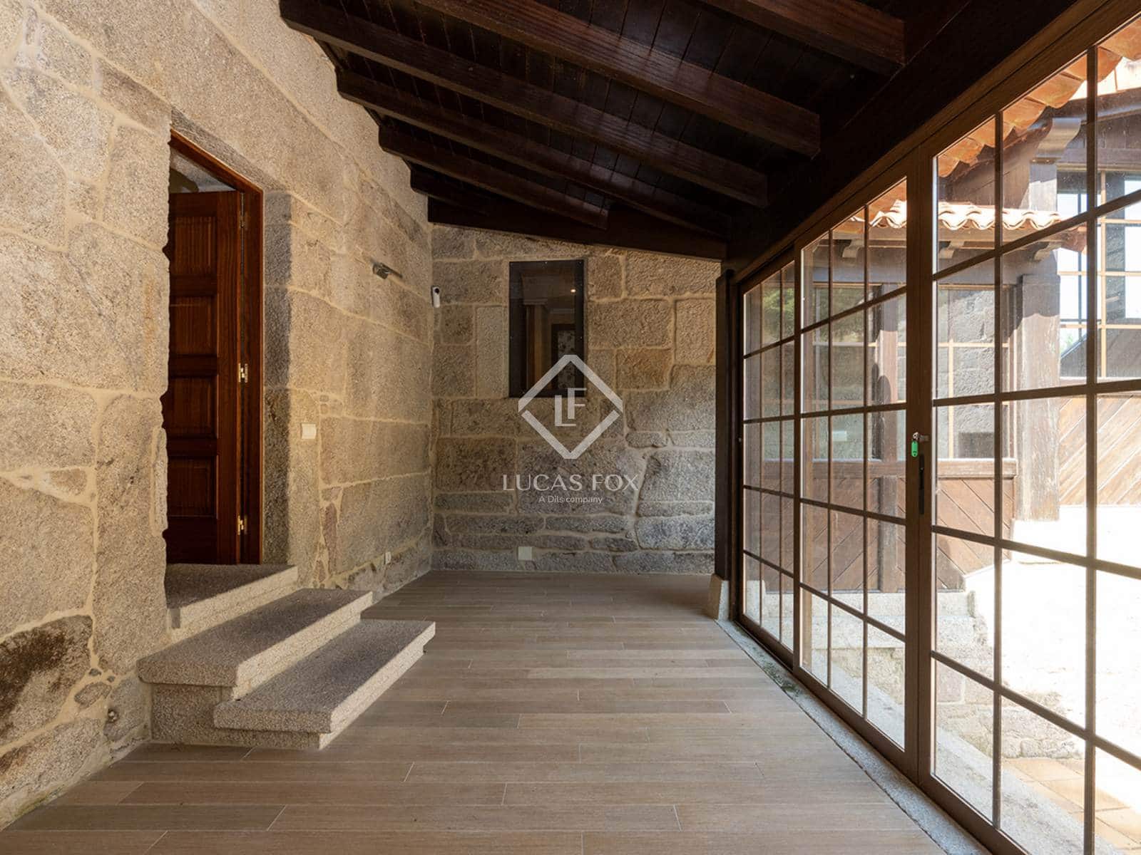 5 Zimmer Villa zu verkaufen in Covelo mit Pool Garage - 795.000 € (Ref: 9111584)