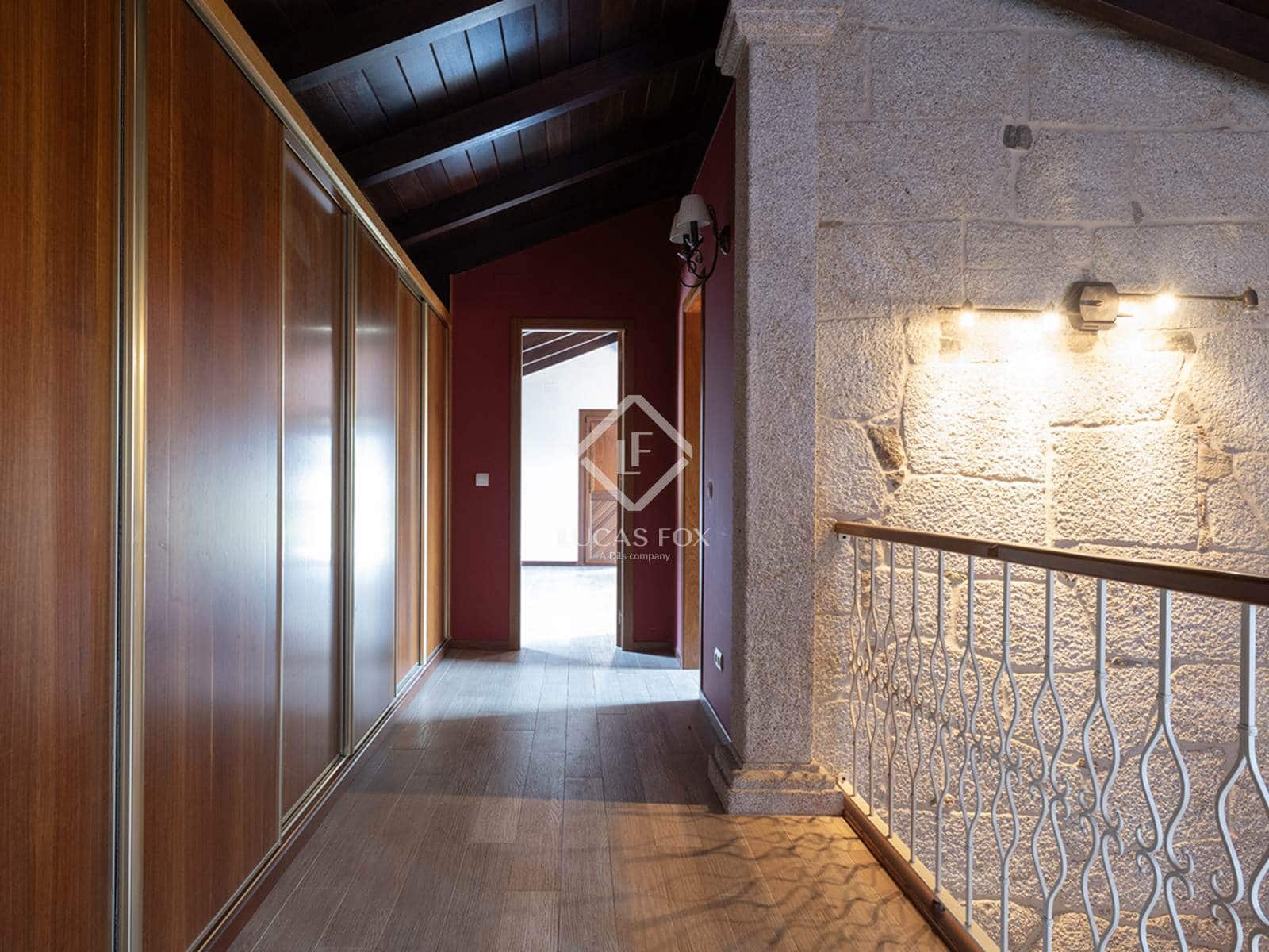 5 Zimmer Villa zu verkaufen in Covelo mit Pool Garage - 795.000 € (Ref: 9111584)