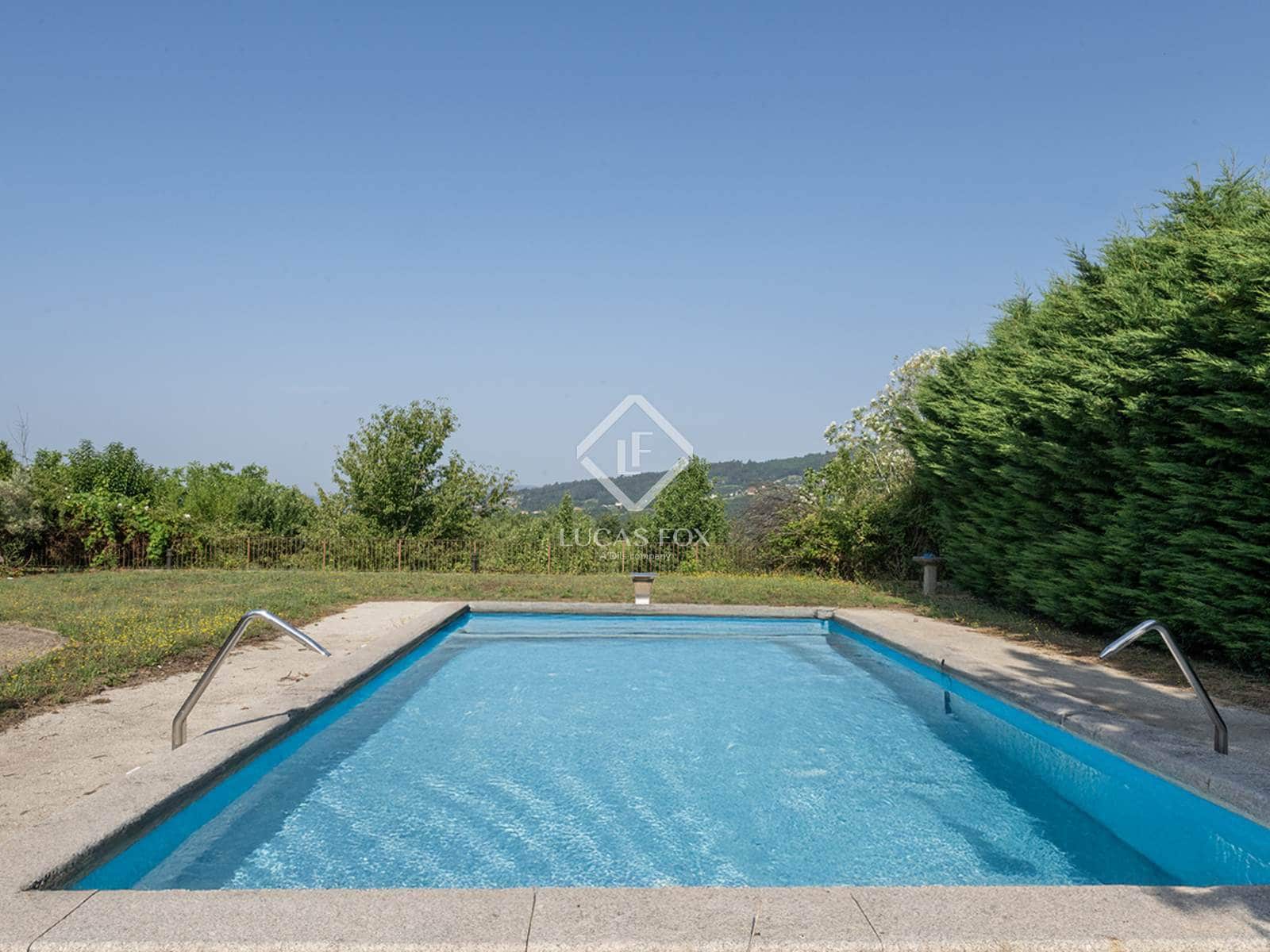 5 Zimmer Villa zu verkaufen in Covelo mit Pool Garage - 795.000 € (Ref: 9111584)