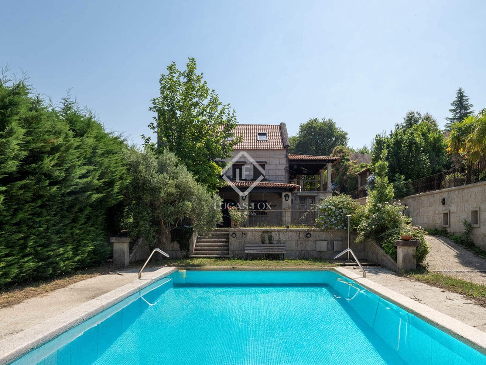 5 Zimmer Villa zu verkaufen in Covelo mit Pool Garage - 795.000 € (Ref: 9111584)