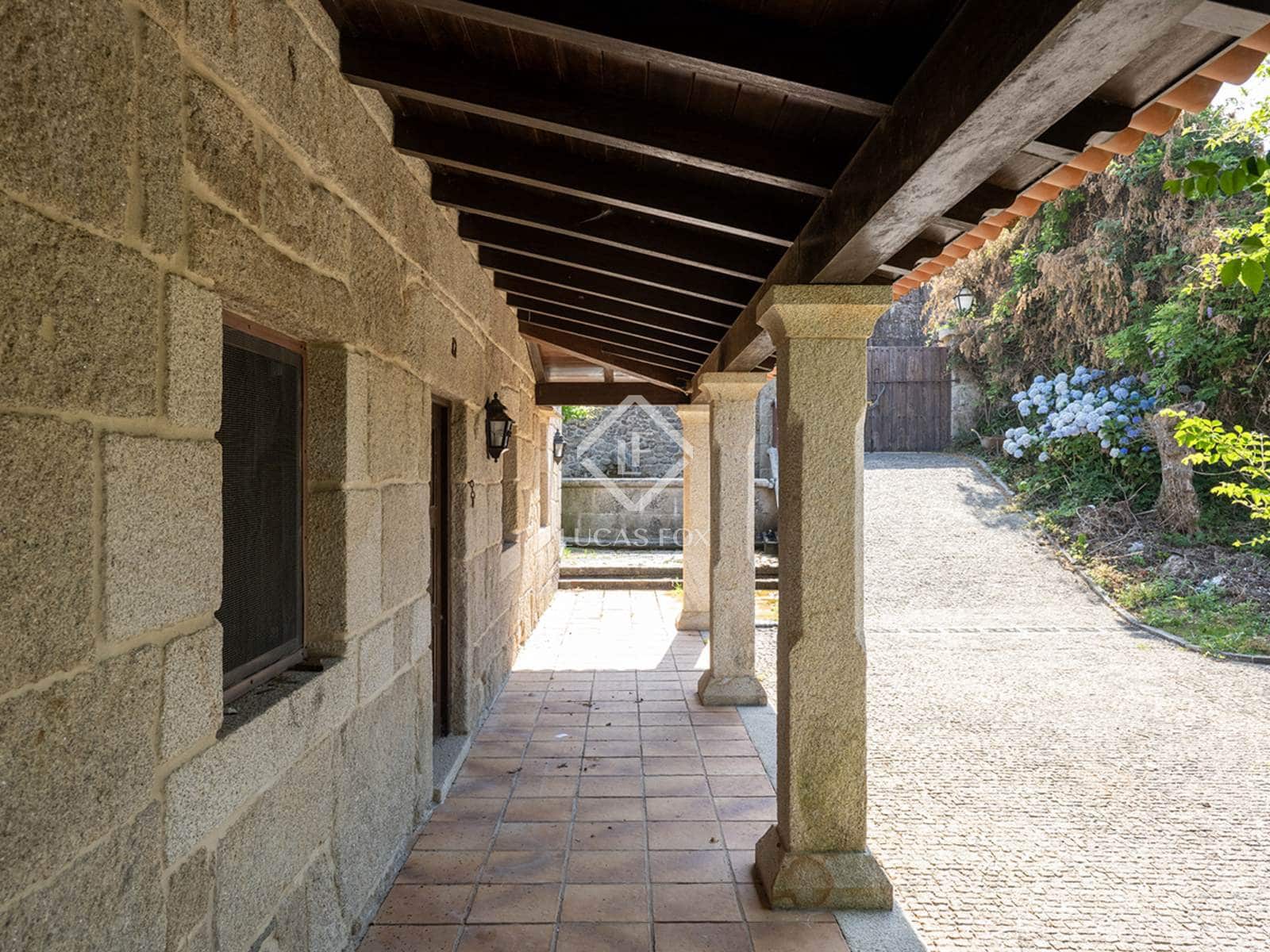 5 Zimmer Villa zu verkaufen in Covelo mit Pool Garage - 795.000 € (Ref: 9111584)