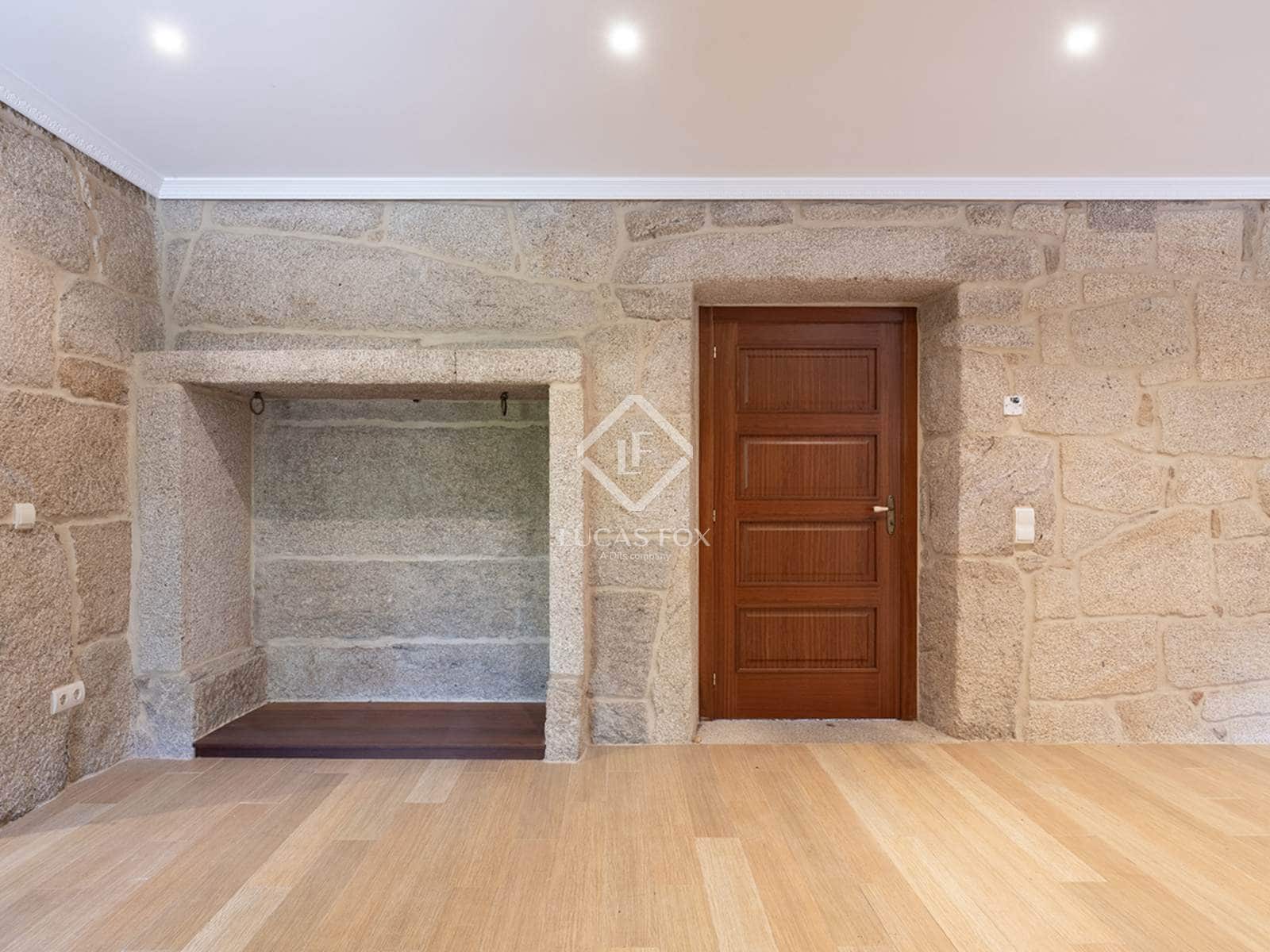 5 Zimmer Villa zu verkaufen in Covelo mit Pool Garage - 795.000 € (Ref: 9111584)