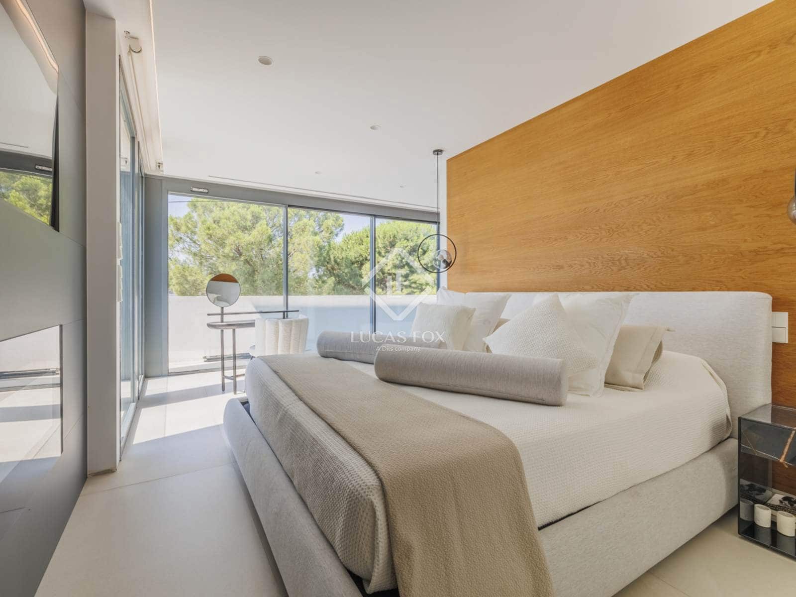 5 soveværelse Villa til leje i Pozuelo de Alarcon med swimmingpool garage - € 20.000 (Ref: 9115264)