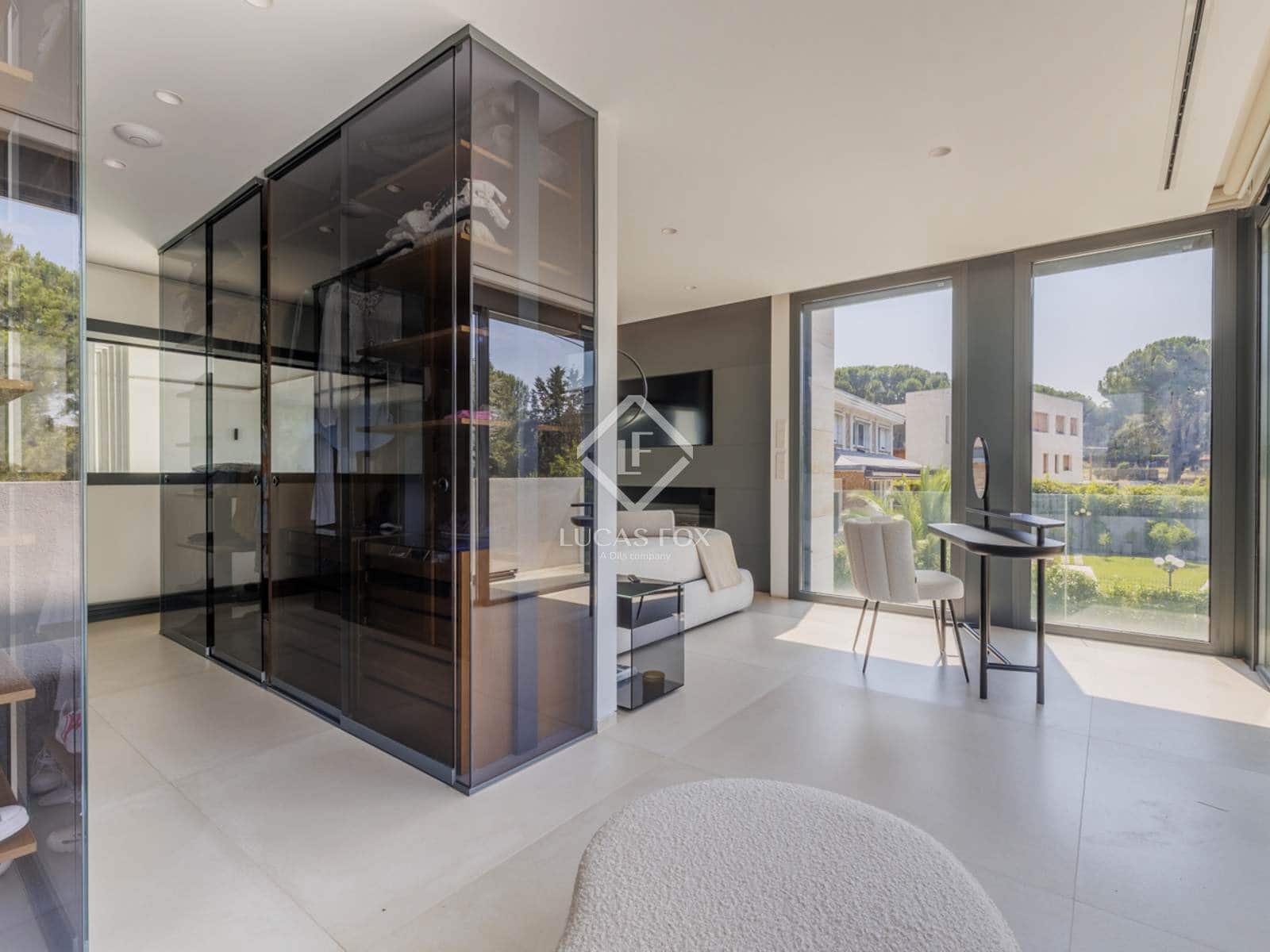 5 soveværelse Villa til leje i Pozuelo de Alarcon med swimmingpool garage - € 20.000 (Ref: 9115264)