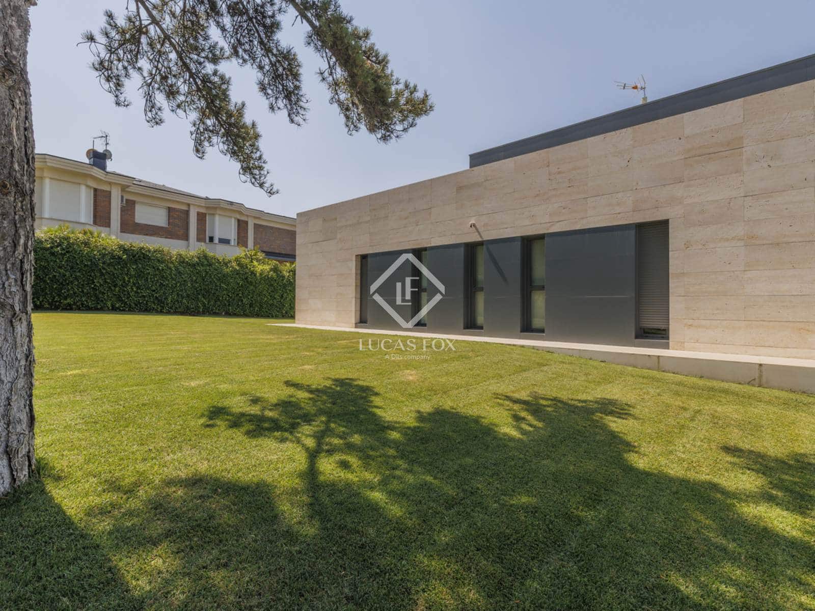 5 soveværelse Villa til leje i Pozuelo de Alarcon med swimmingpool garage - € 20.000 (Ref: 9115264)