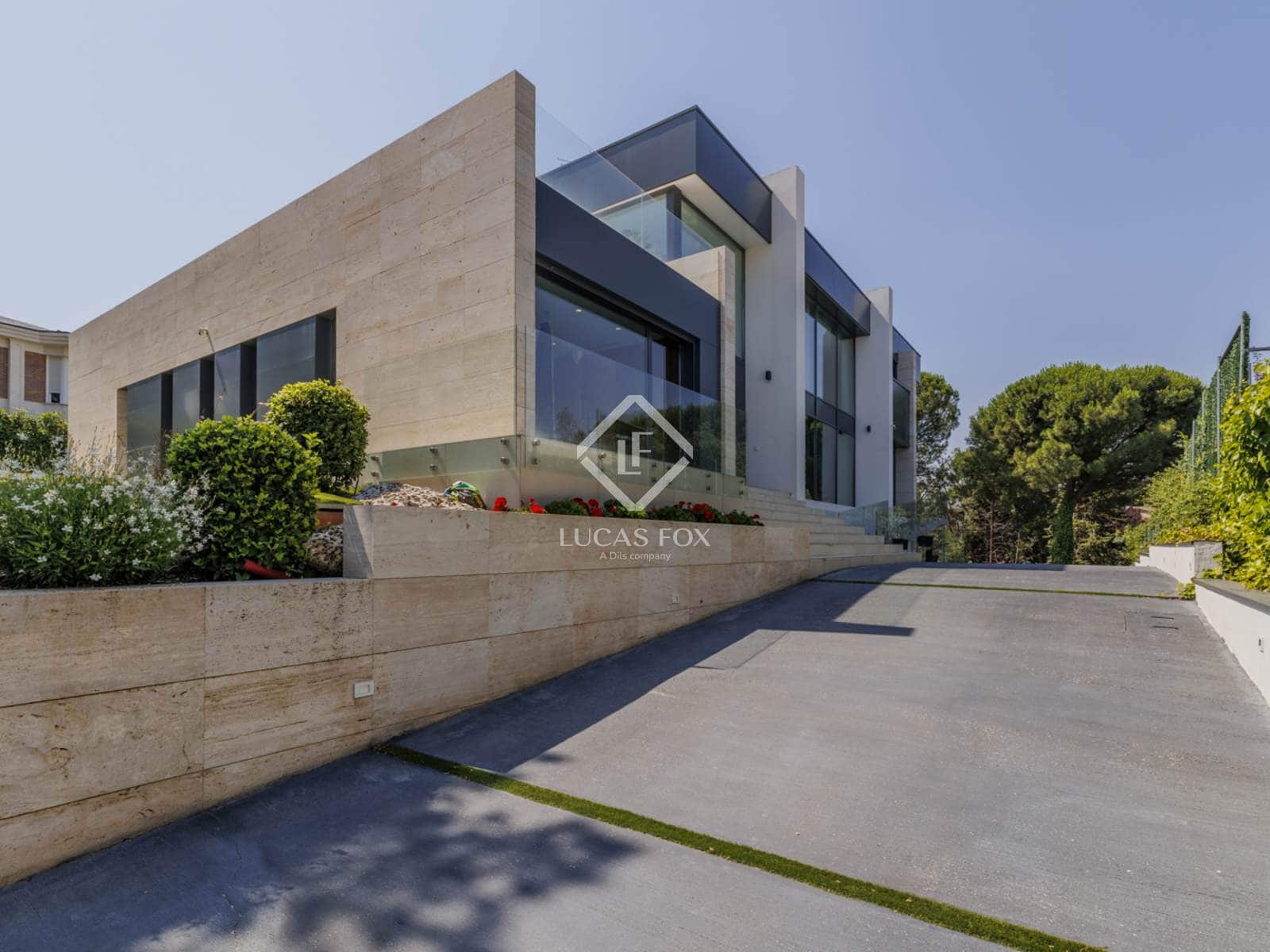 5 soveværelse Villa til leje i Pozuelo de Alarcon med swimmingpool garage - € 20.000 (Ref: 9115264)