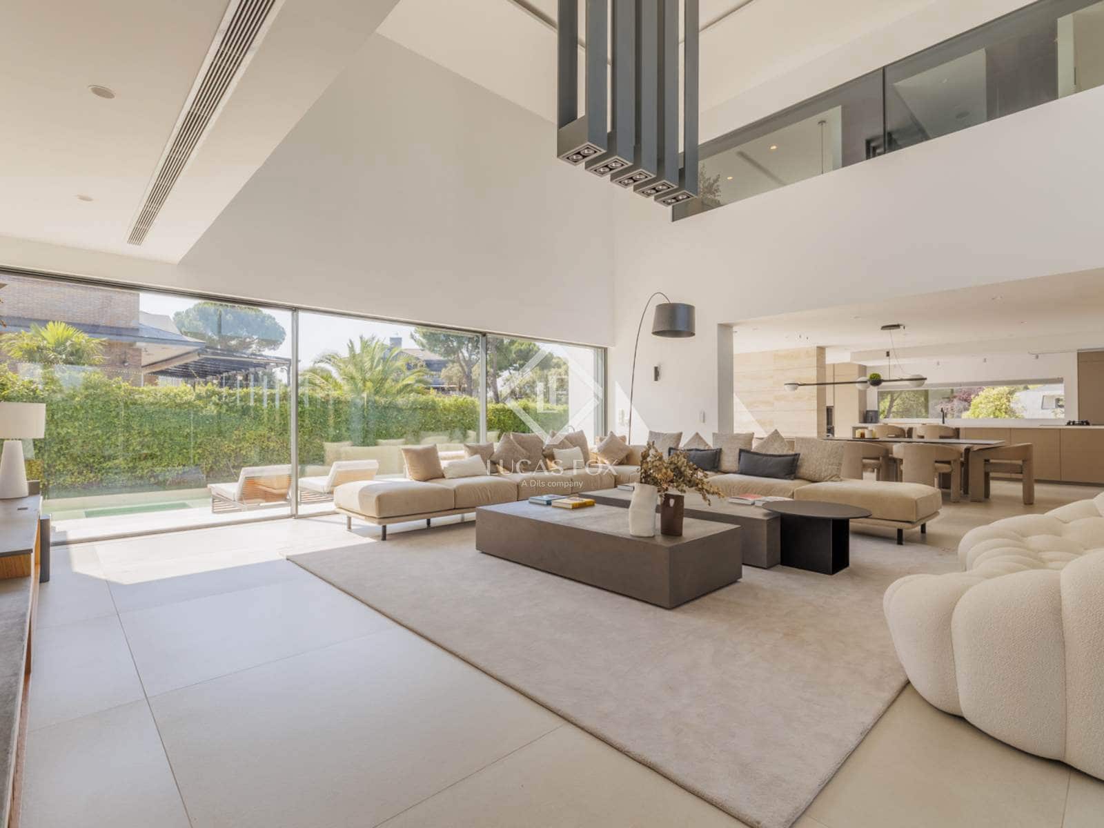 5 soveværelse Villa til leje i Pozuelo de Alarcon med swimmingpool garage - € 20.000 (Ref: 9115264)