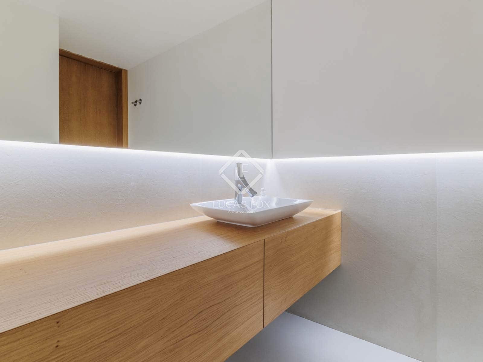 5 soveværelse Villa til leje i Pozuelo de Alarcon med swimmingpool garage - € 20.000 (Ref: 9115264)