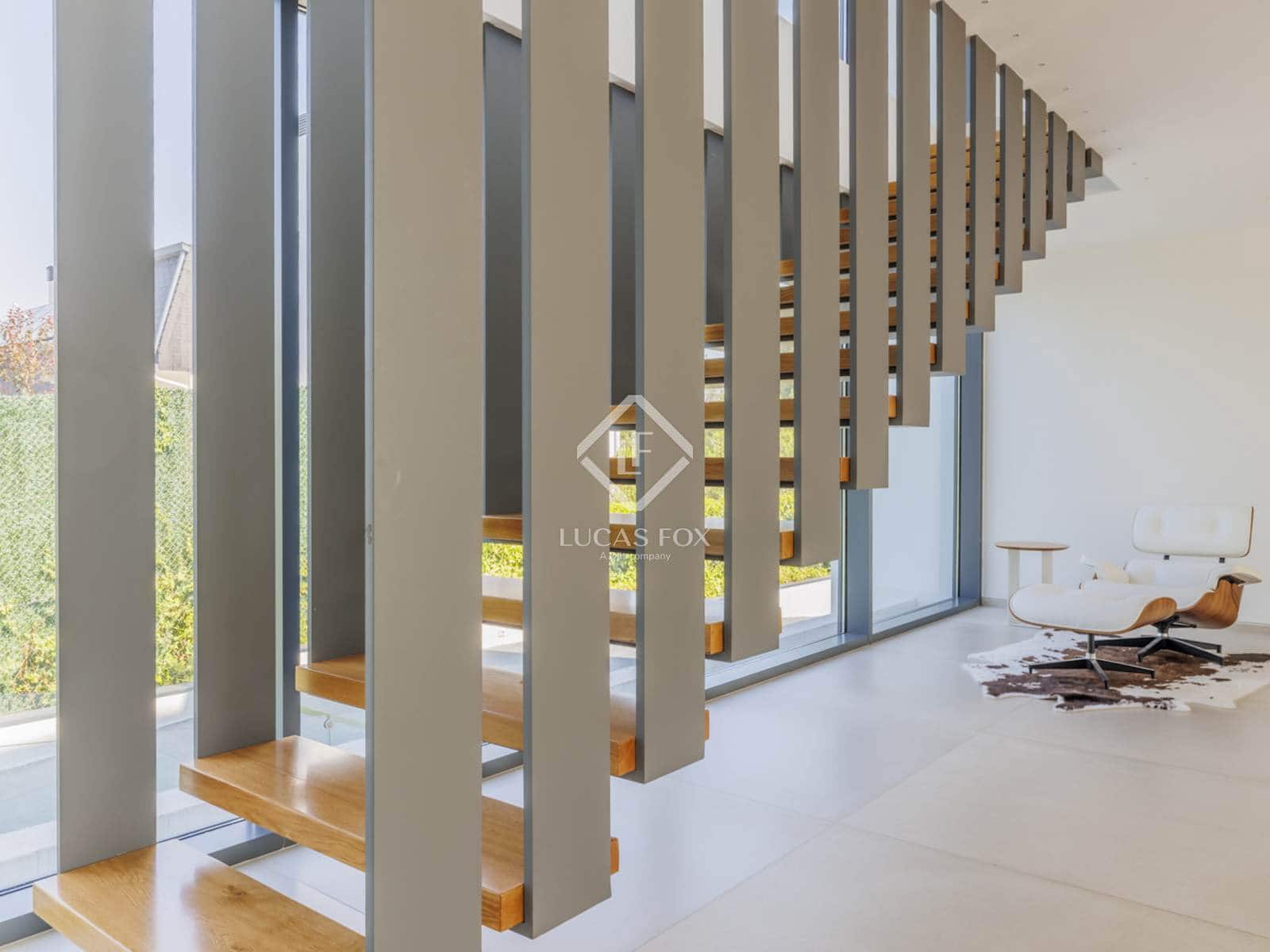 5 soveværelse Villa til leje i Pozuelo de Alarcon med swimmingpool garage - € 20.000 (Ref: 9115264)