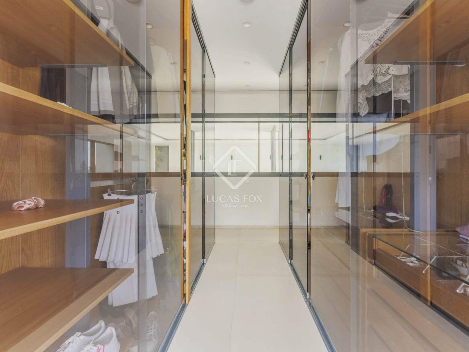 5 soveværelse Villa til leje i Pozuelo de Alarcon med swimmingpool garage - € 20.000 (Ref: 9115264)