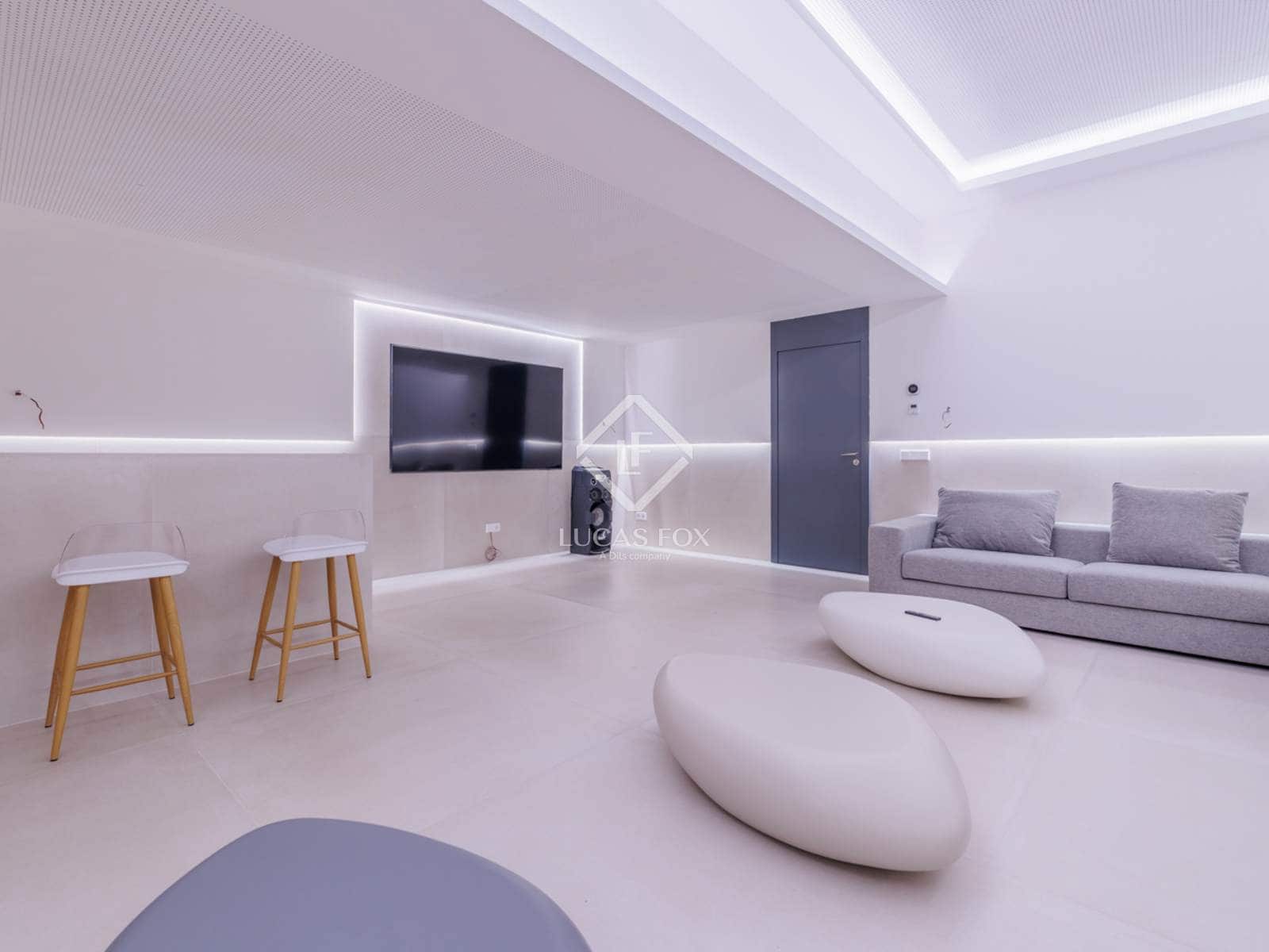 5 soveværelse Villa til leje i Pozuelo de Alarcon med swimmingpool garage - € 20.000 (Ref: 9115264)