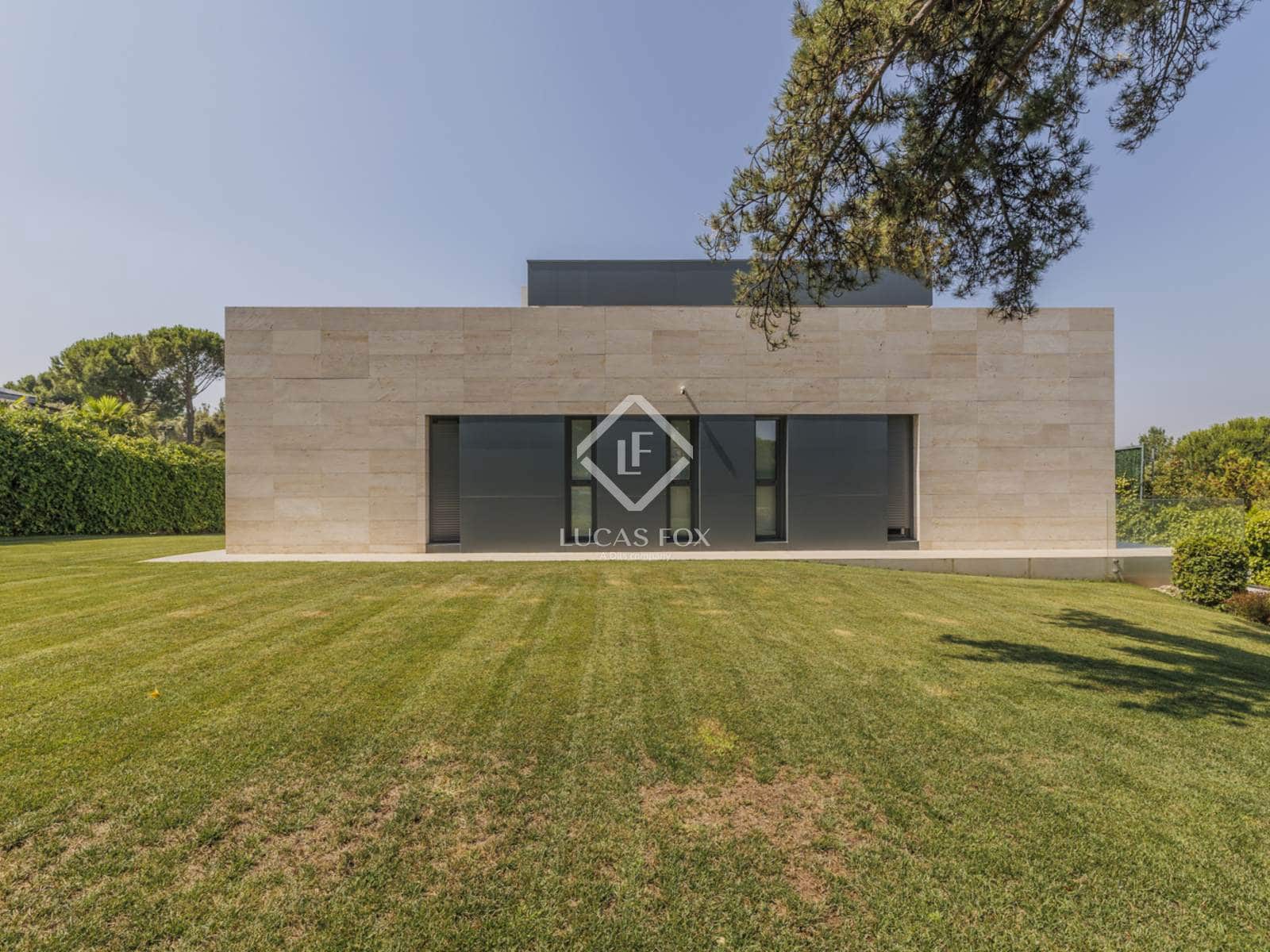 5 soveværelse Villa til leje i Pozuelo de Alarcon med swimmingpool garage - € 20.000 (Ref: 9115264)