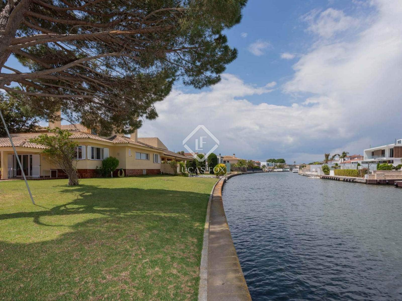 Byggegrund til salg i Empuriabrava - € 750.000 (Ref: 9115378)