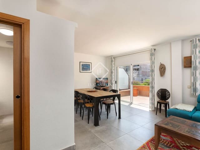 4 bedroom Apartment for sale in Palamós with garage - € 480,000 (Ref: 9115487)