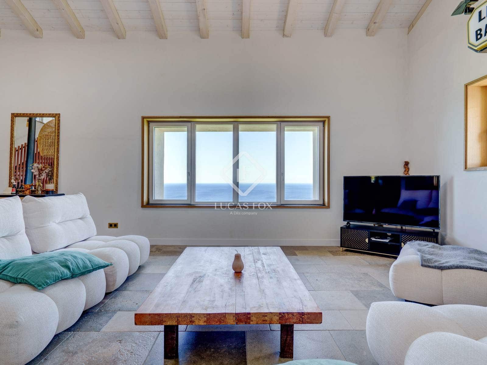 5 bedroom Villa for sale in Donostia-San Sebastian with garage - € 4,990,000 (Ref: 9115539)