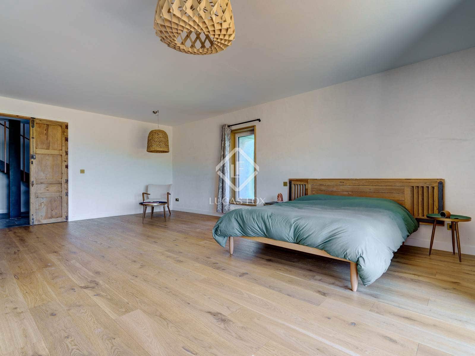 5 bedroom Villa for sale in Donostia-San Sebastian with garage - € 4,990,000 (Ref: 9115539)