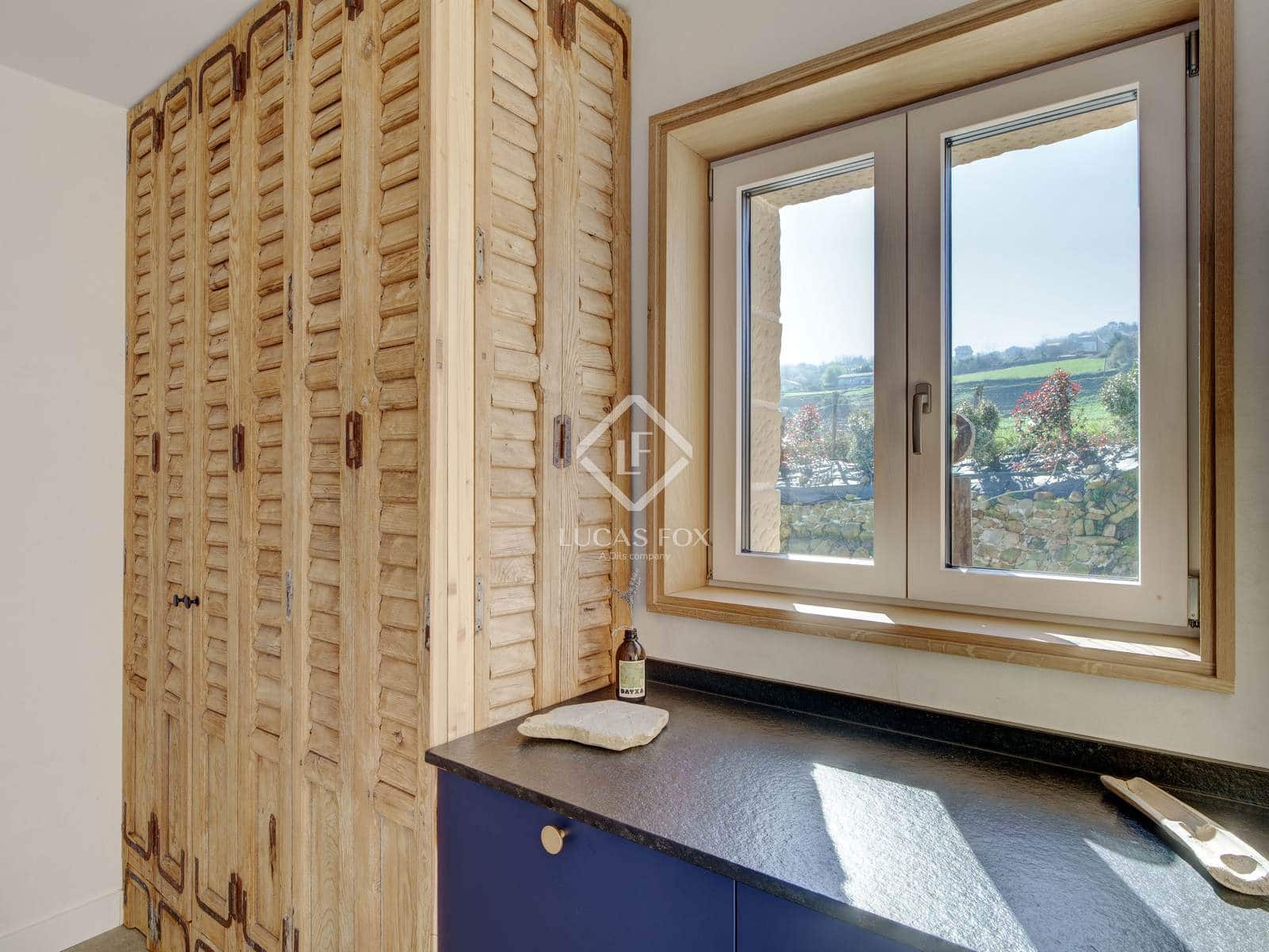 5 bedroom Villa for sale in Donostia-San Sebastian with garage - € 4,990,000 (Ref: 9115539)