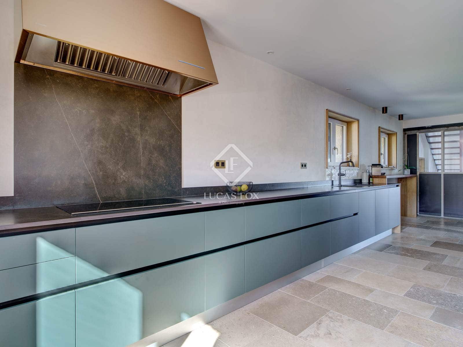 5 bedroom Villa for sale in Donostia-San Sebastian with garage - € 4,990,000 (Ref: 9115539)