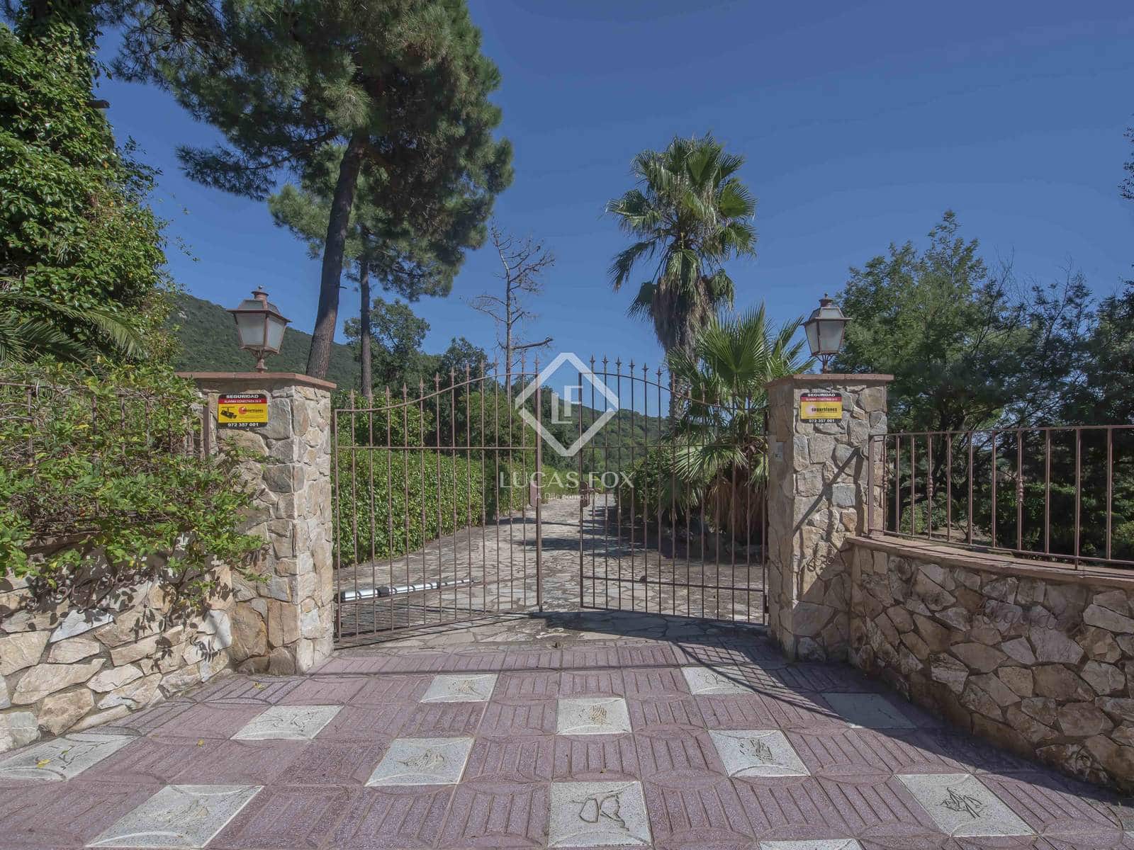 4 sypialnia Willa na sprzedaż w Santa Cristina d'Aro z basenem garażem - 1 140 000 € (Ref: 9116543)