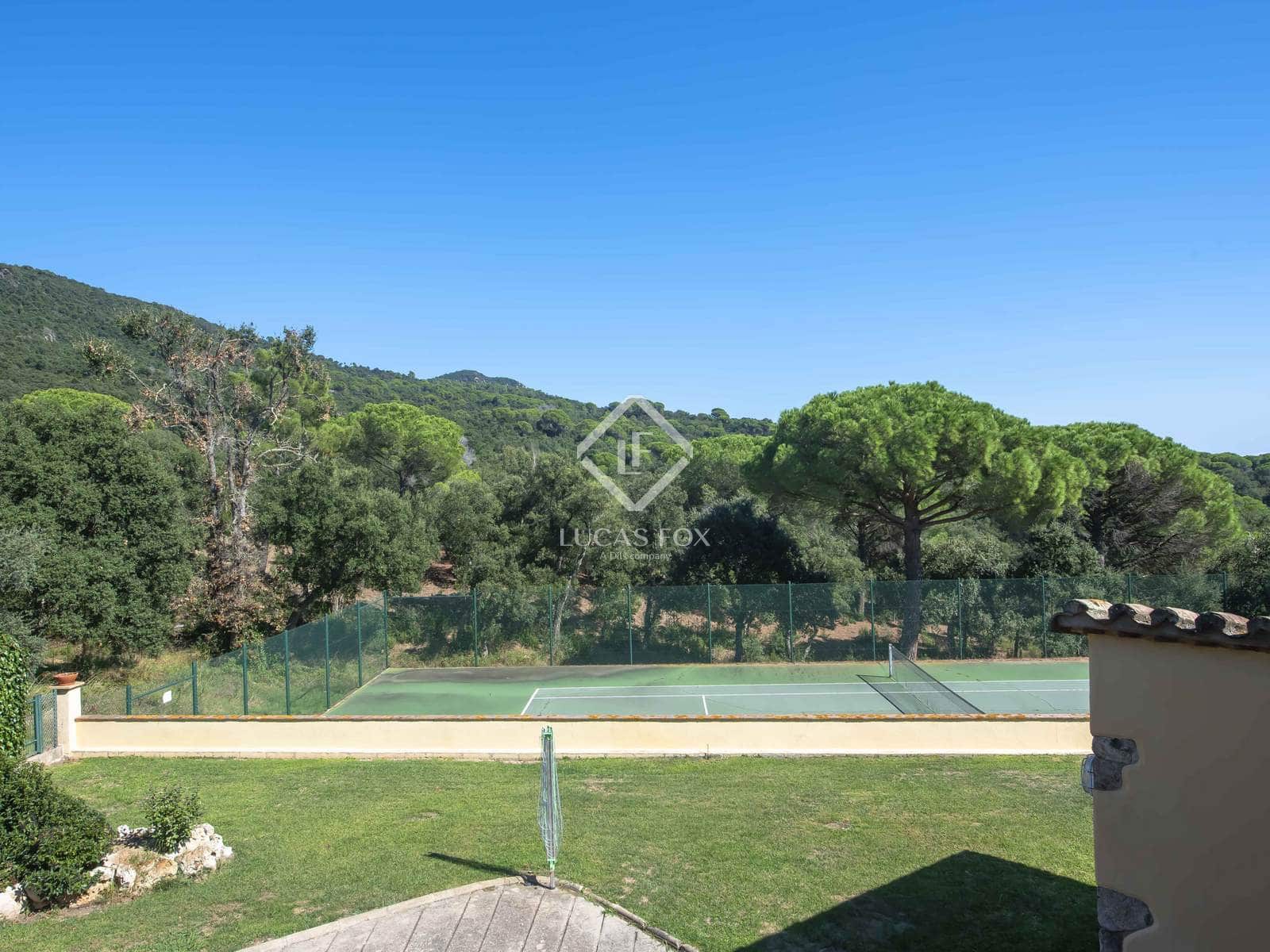 4 sypialnia Willa na sprzedaż w Santa Cristina d'Aro z basenem garażem - 1 140 000 € (Ref: 9116543)