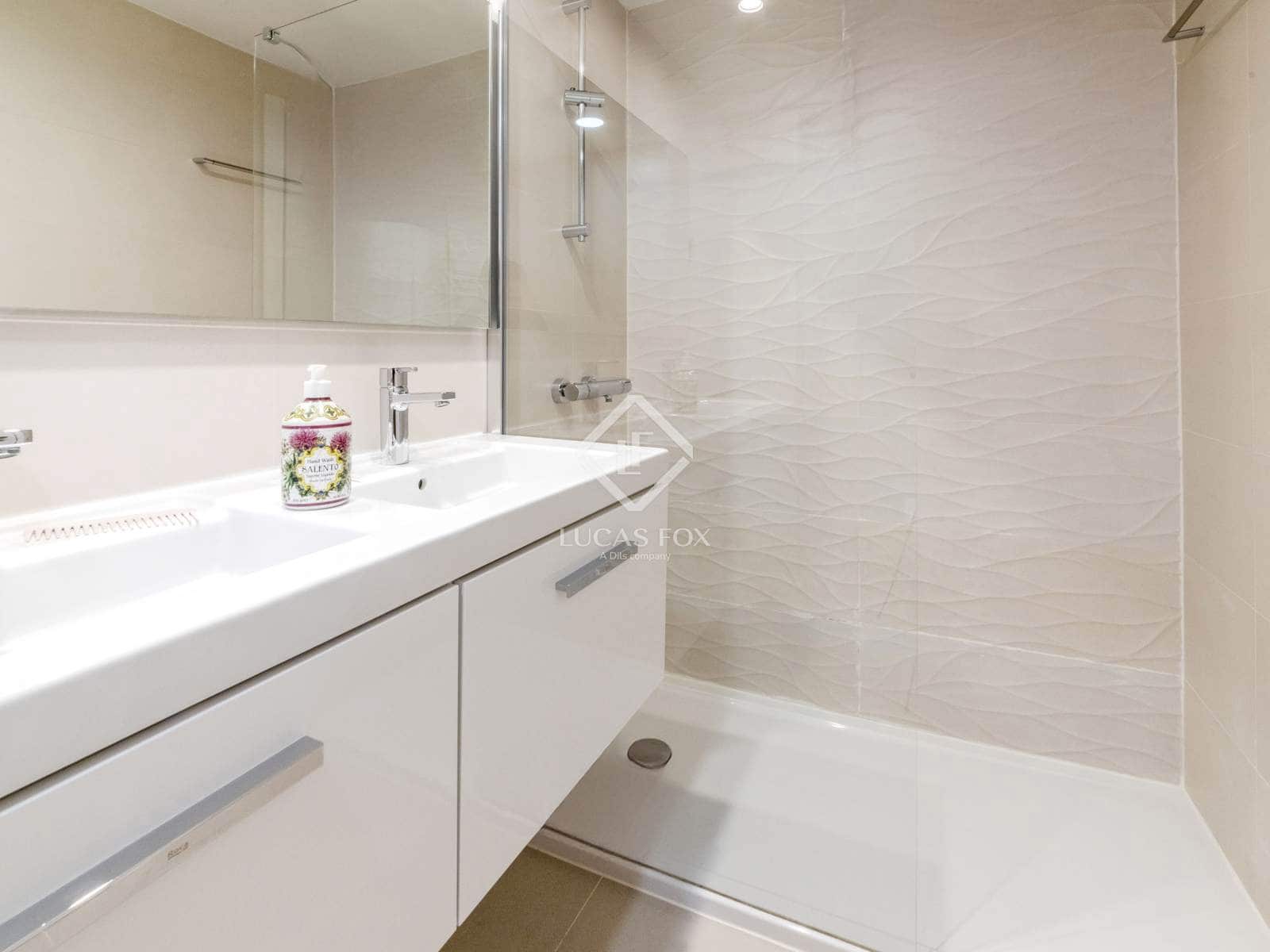 3 soverom Leilighet til salgs i Sitges med svømmebasseng garasje - € 960 000 (Ref: 9117189)