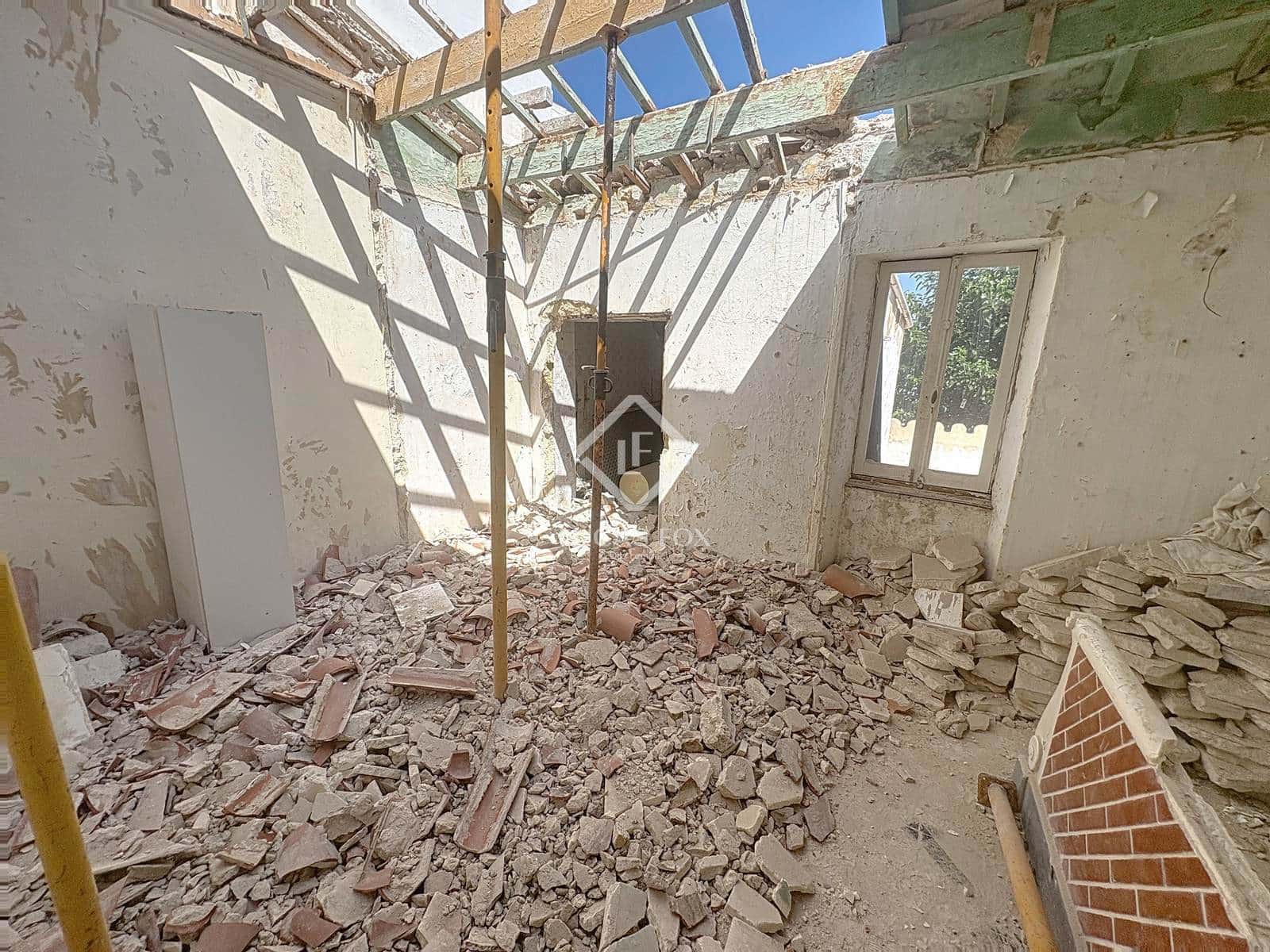 3 soveværelse Erhverv til salg i Mahon / Mao med garage - € 650.000 (Ref: 9117190)