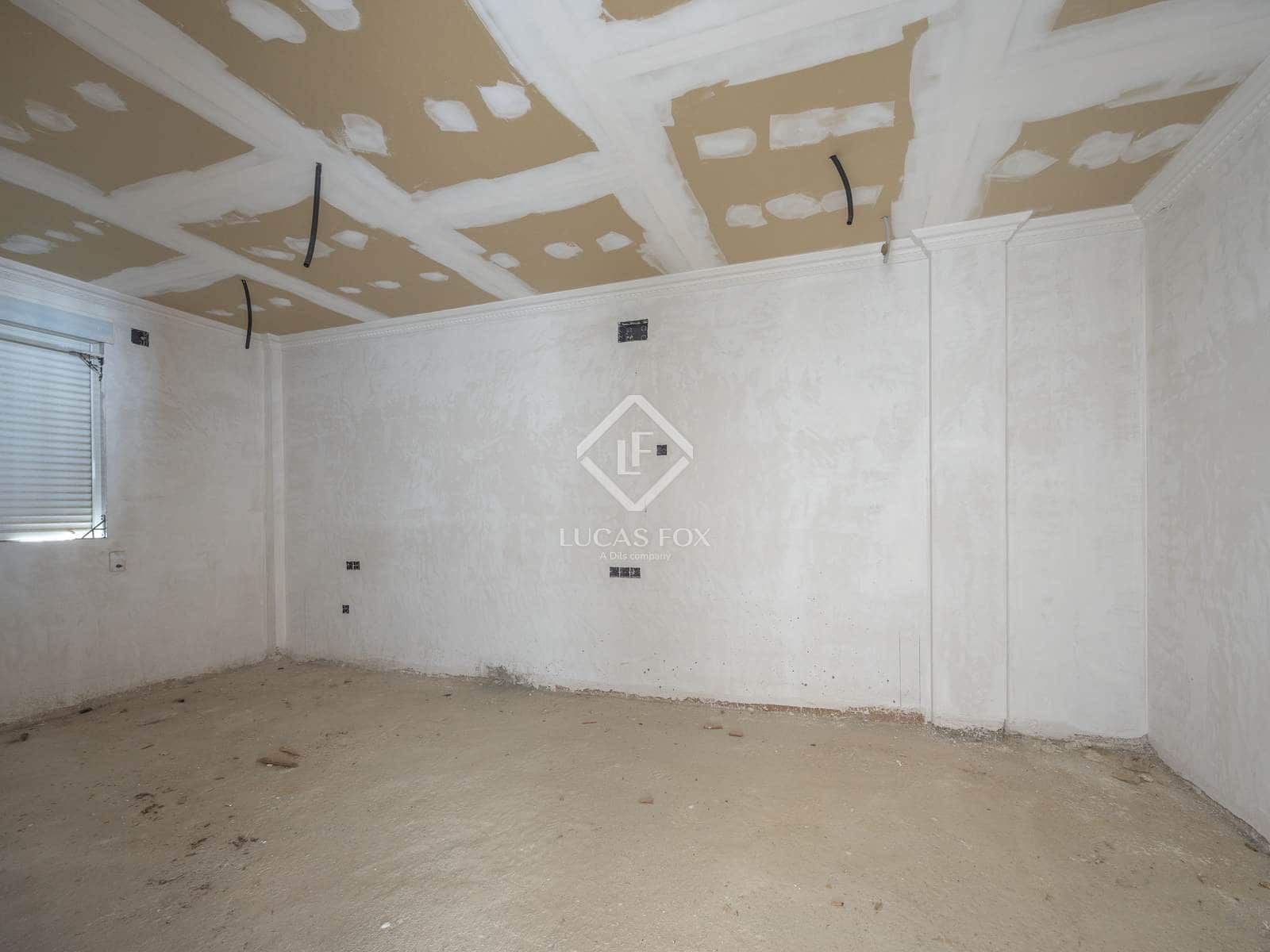 5 soveværelse Villa til salg i Riba-roja de Turia med swimmingpool garage - € 490.000 (Ref: 9117468)