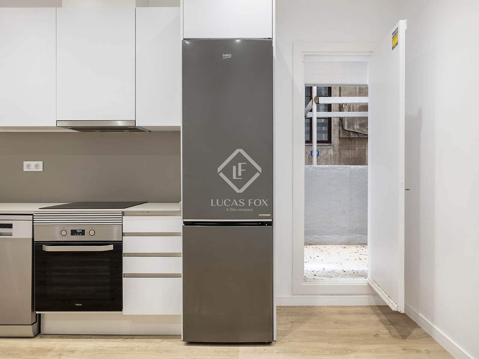 5 soveværelse Lejlighed til salg i Barcelona by - € 990.000 (Ref: 9118008)