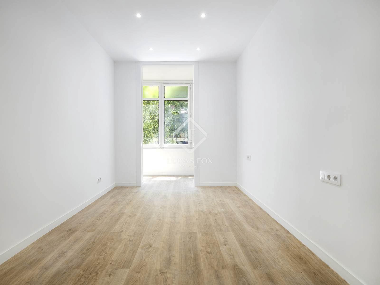 5 soveværelse Lejlighed til salg i Barcelona by - € 990.000 (Ref: 9118008)