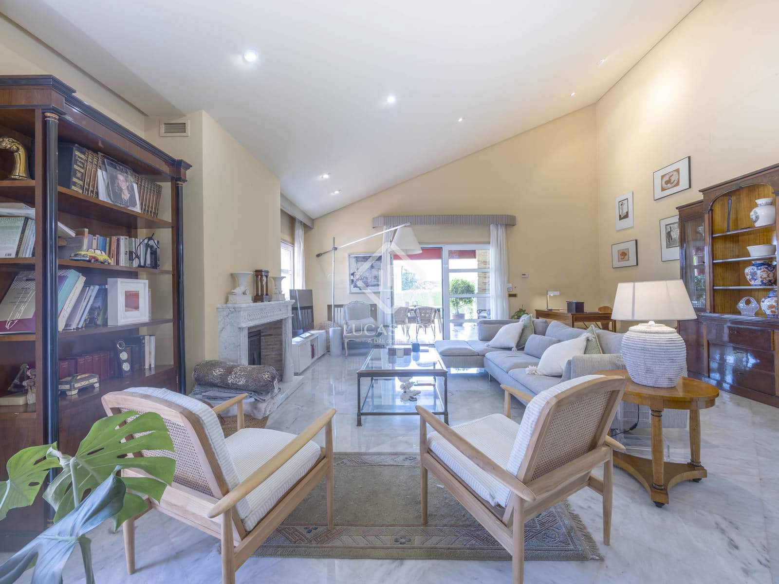 4 soveværelse Villa til salg i Godella med garage - € 1.200.000 (Ref: 9118086)