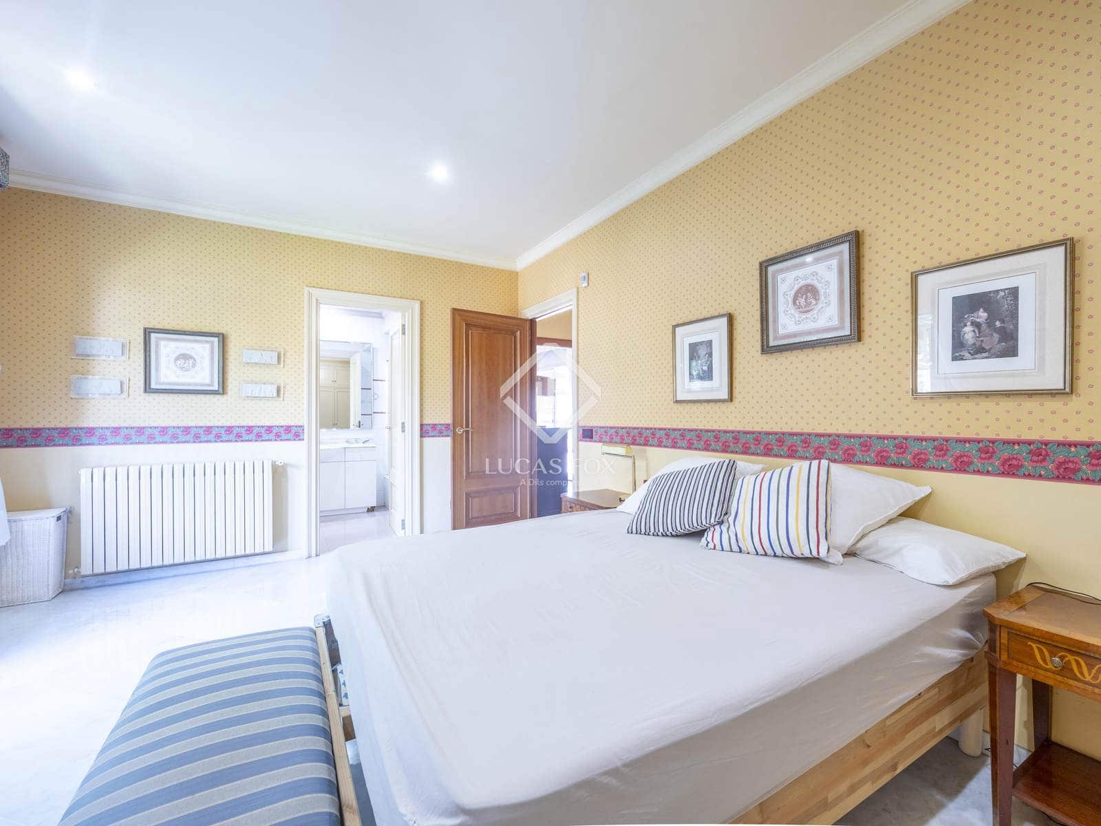 4 soveværelse Villa til salg i Godella med garage - € 1.200.000 (Ref: 9118086)