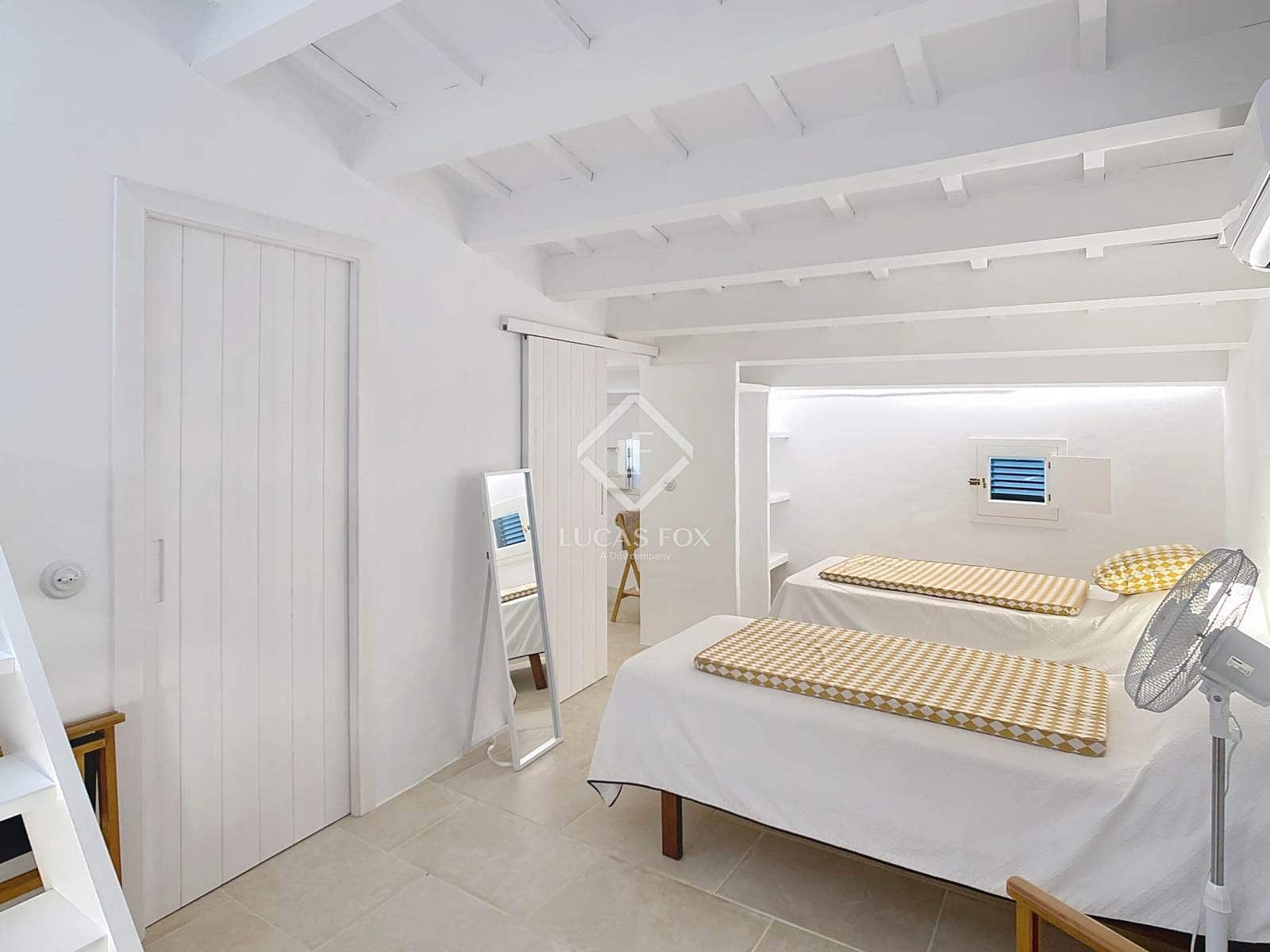 4 sypialnia Willa na sprzedaż w Ciutadella de Menorca z basenem - 1 200 000 € (Ref: 9123530)