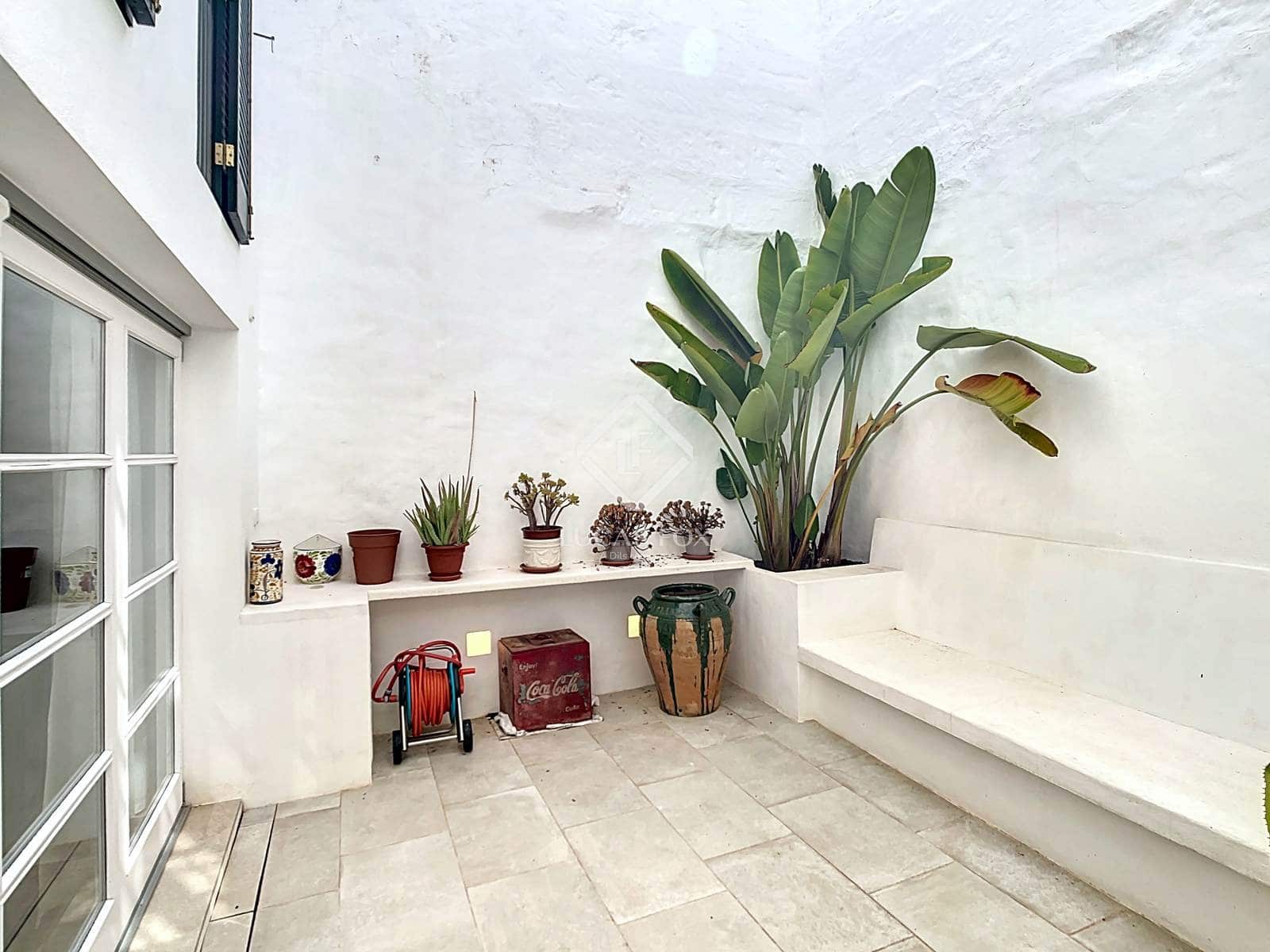 4 sypialnia Willa na sprzedaż w Ciutadella de Menorca z basenem - 1 200 000 € (Ref: 9123530)