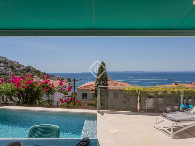 4 slaapkamer Villa te koop in Roses met zwembad garage - € 1.549.000 (Ref: 9123683)