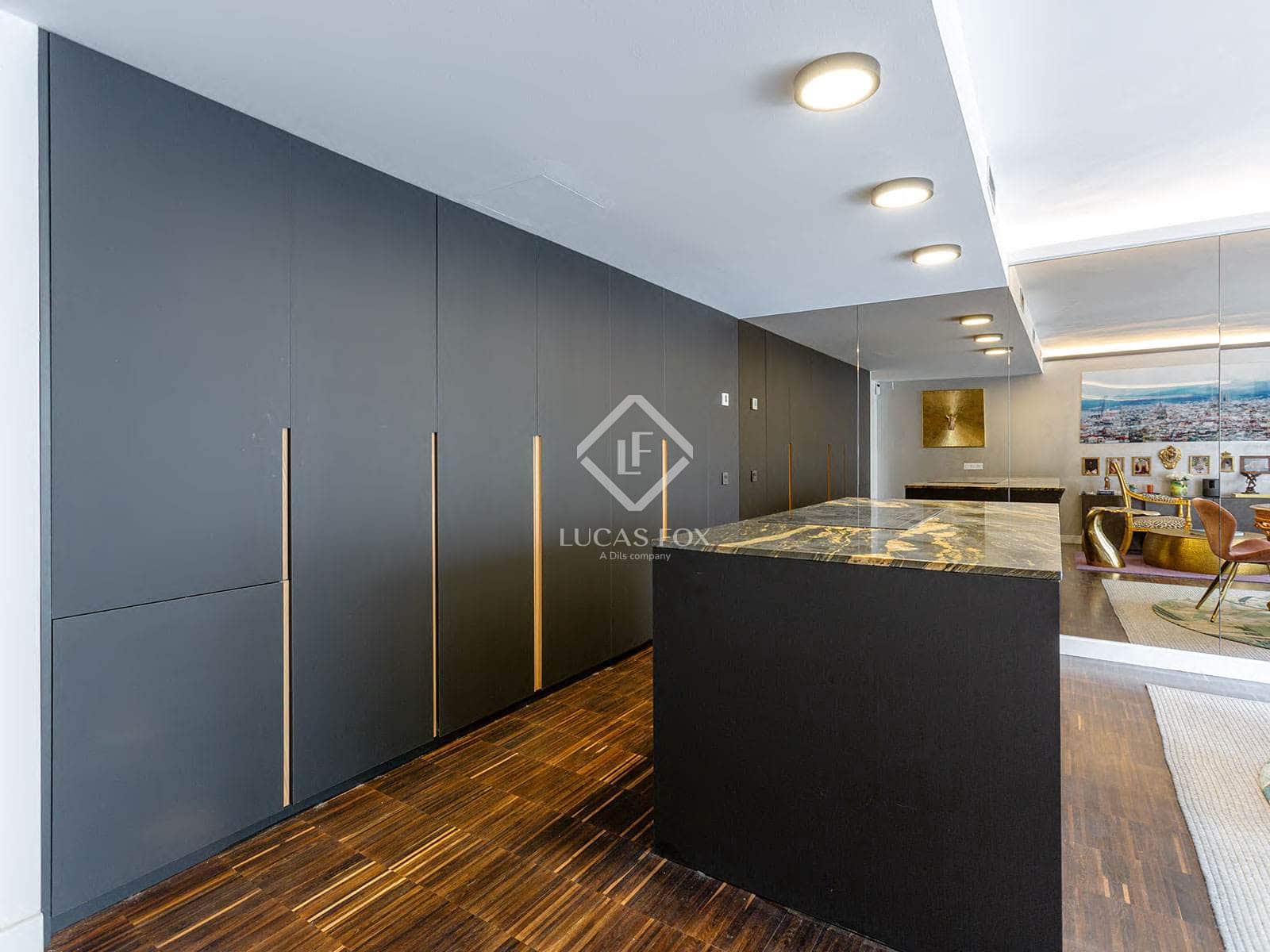 2 slaapkamer Appartement te koop in Barcelona stad met zwembad garage - € 895.000 (Ref: 9123882)