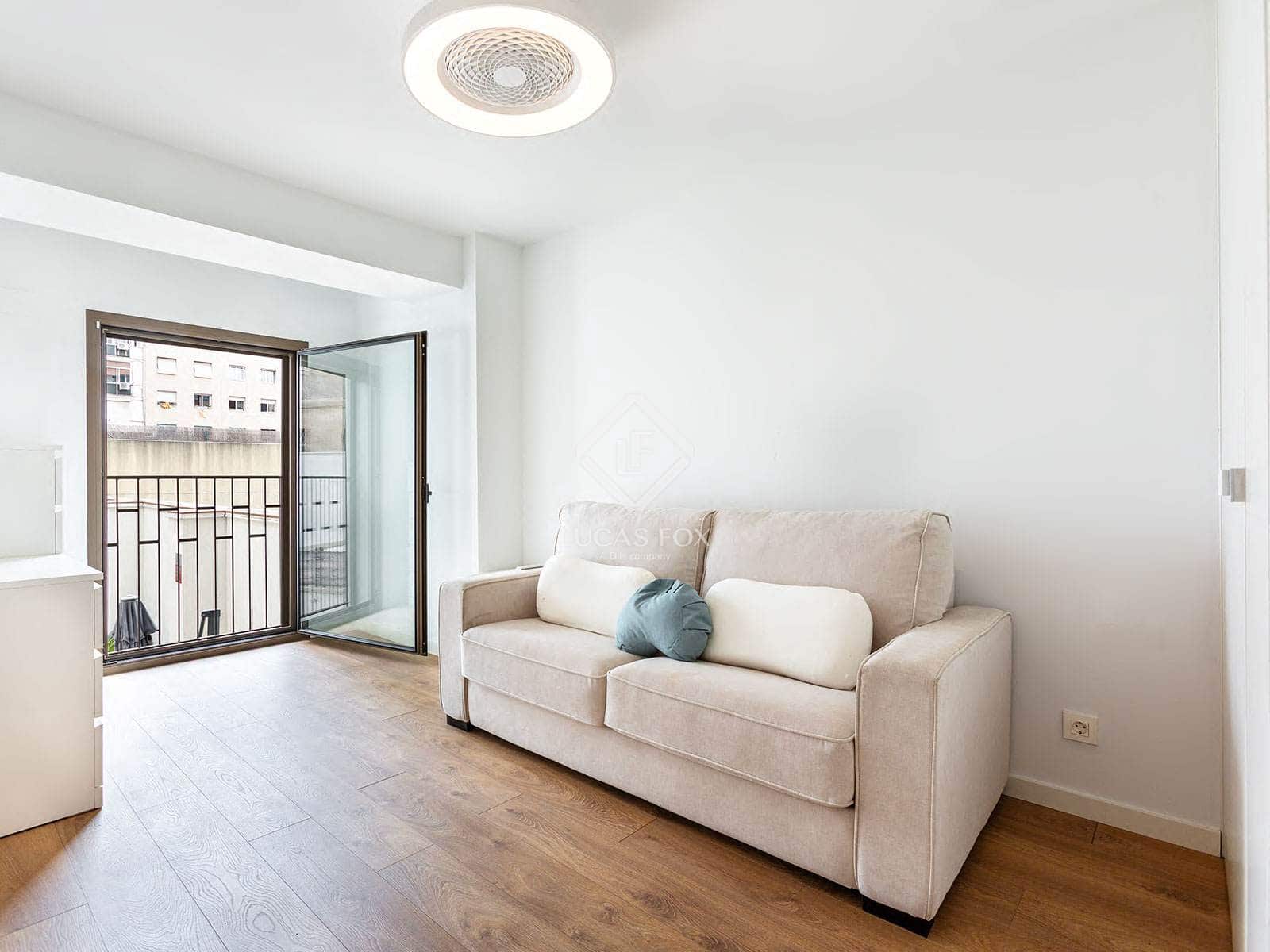 2 slaapkamer Appartement te koop in Barcelona stad met zwembad garage - € 895.000 (Ref: 9123882)