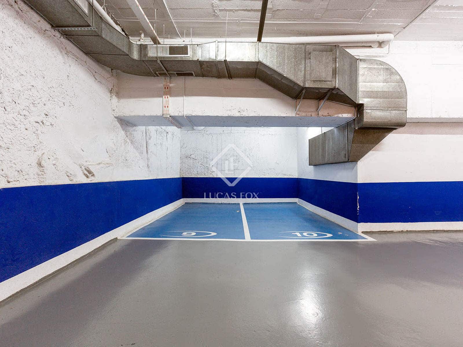 2 slaapkamer Appartement te koop in Barcelona stad met zwembad garage - € 895.000 (Ref: 9123882)