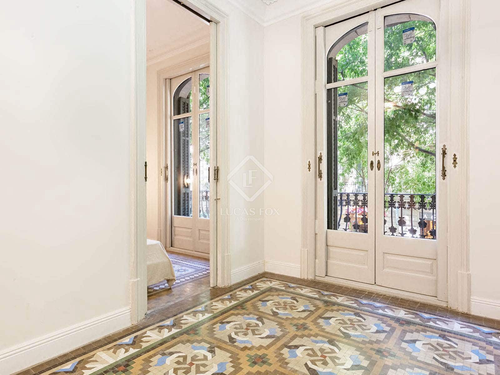 3 slaapkamer Appartement te koop in Barcelona stad - € 1.490.000 (Ref: 9123883)